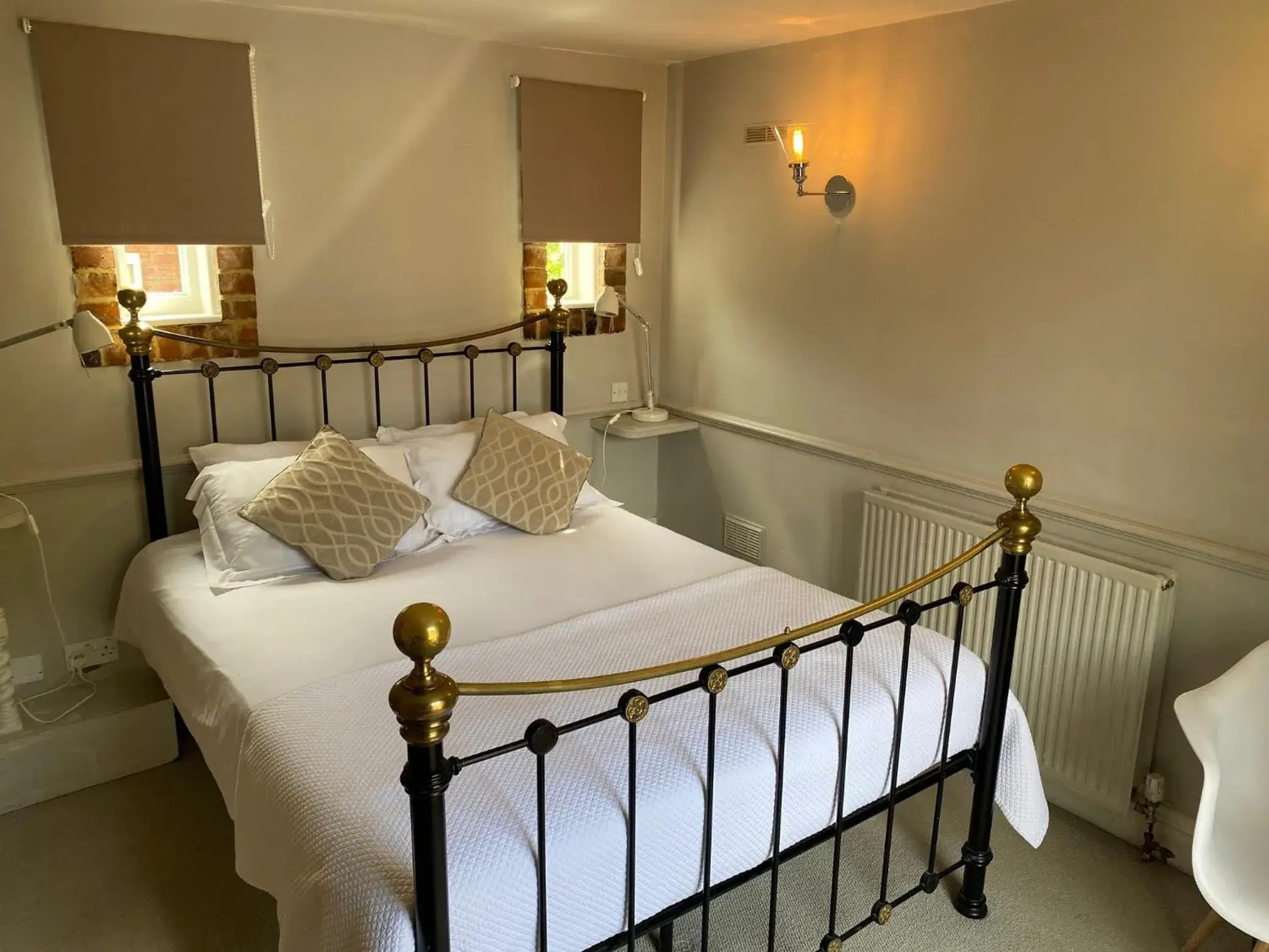 Bed in The Admiral Hornblower Bed in The Admiral Hornblower