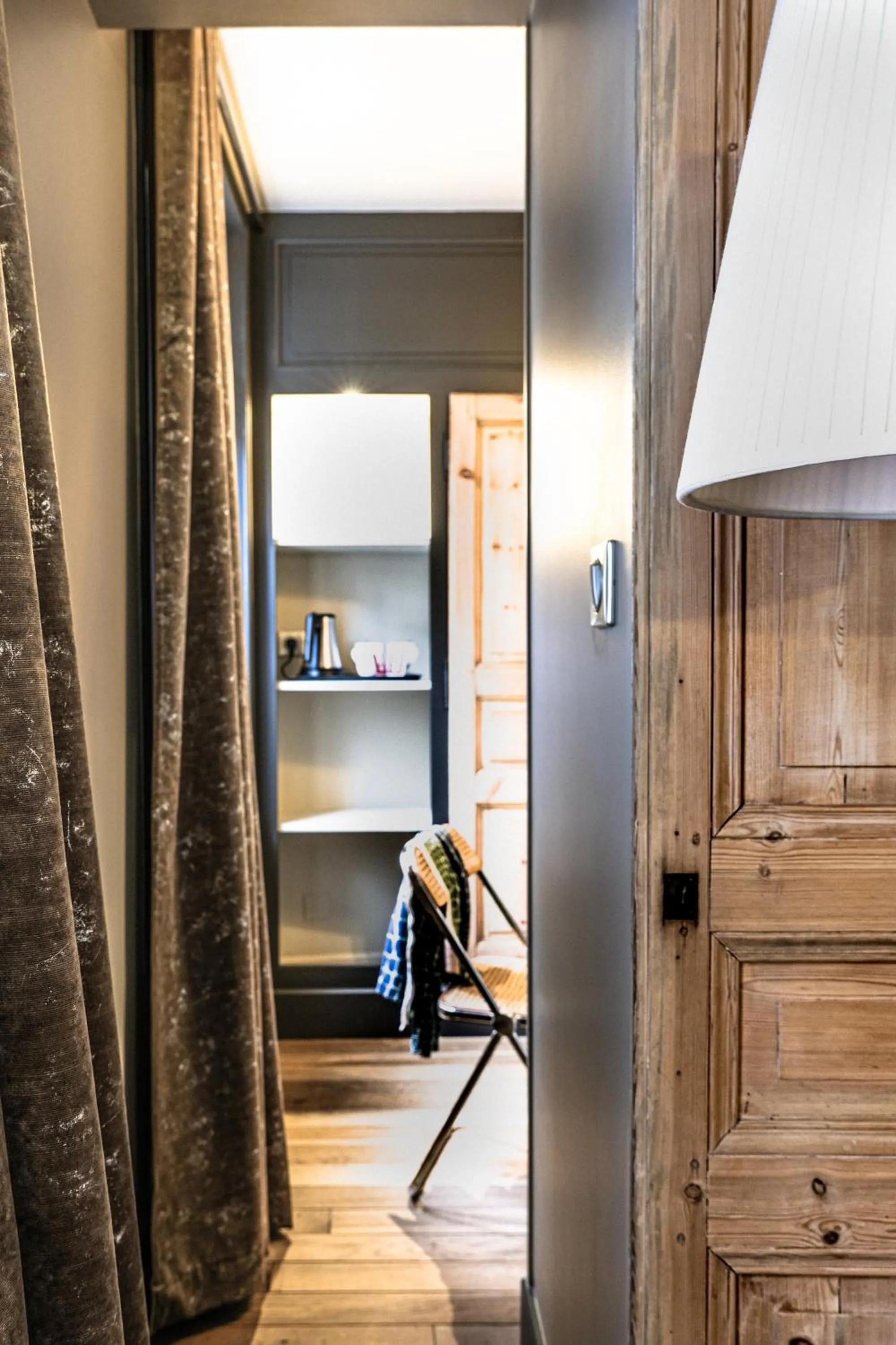 La Femme d'à Côté