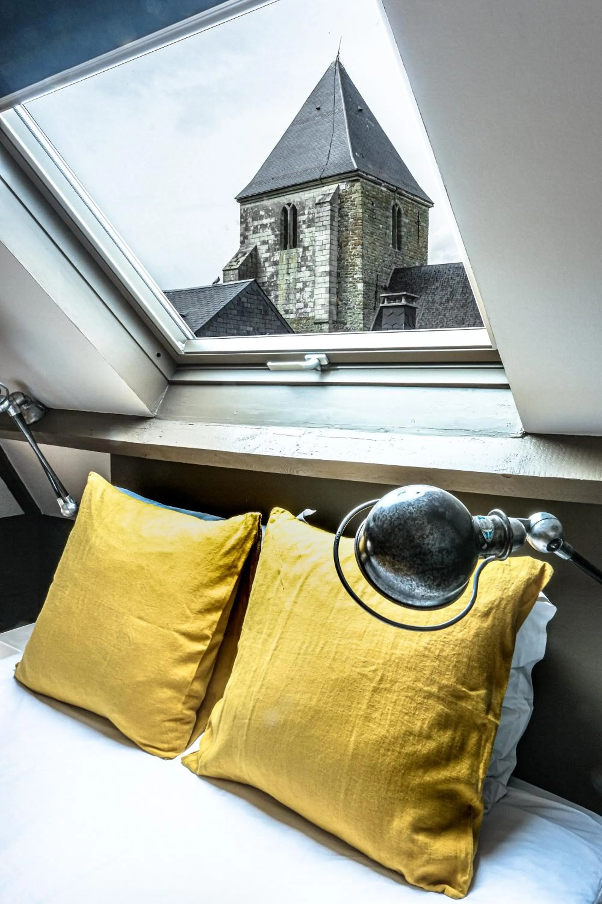 La Femme d'à Côté