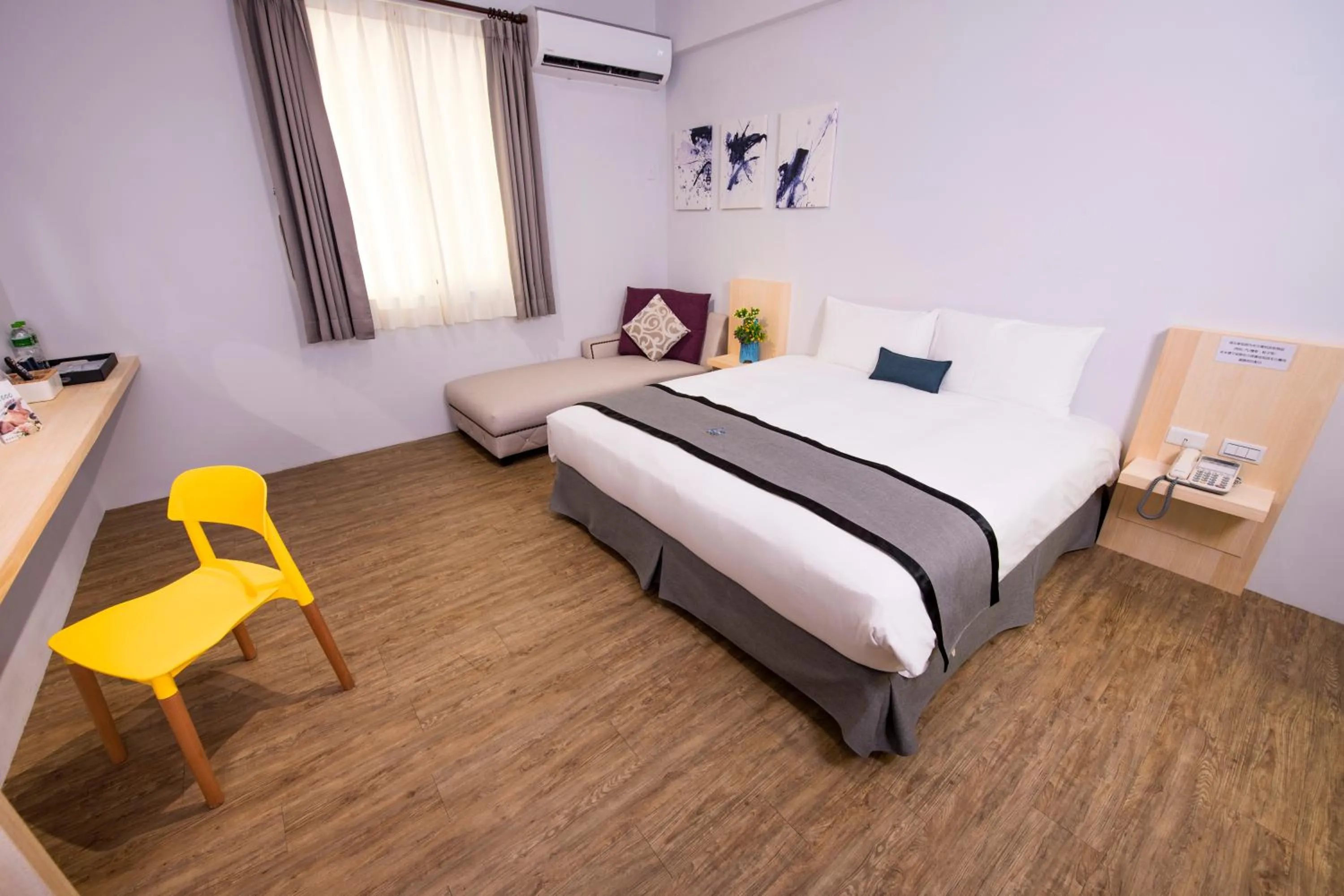 Bed in Youngs Hotspring Hotel