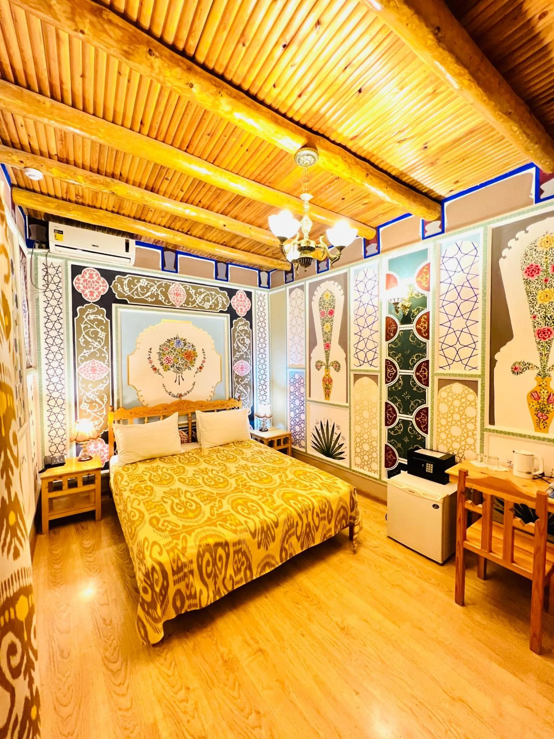 Bed in Komil Bukhara Boutique Hotel