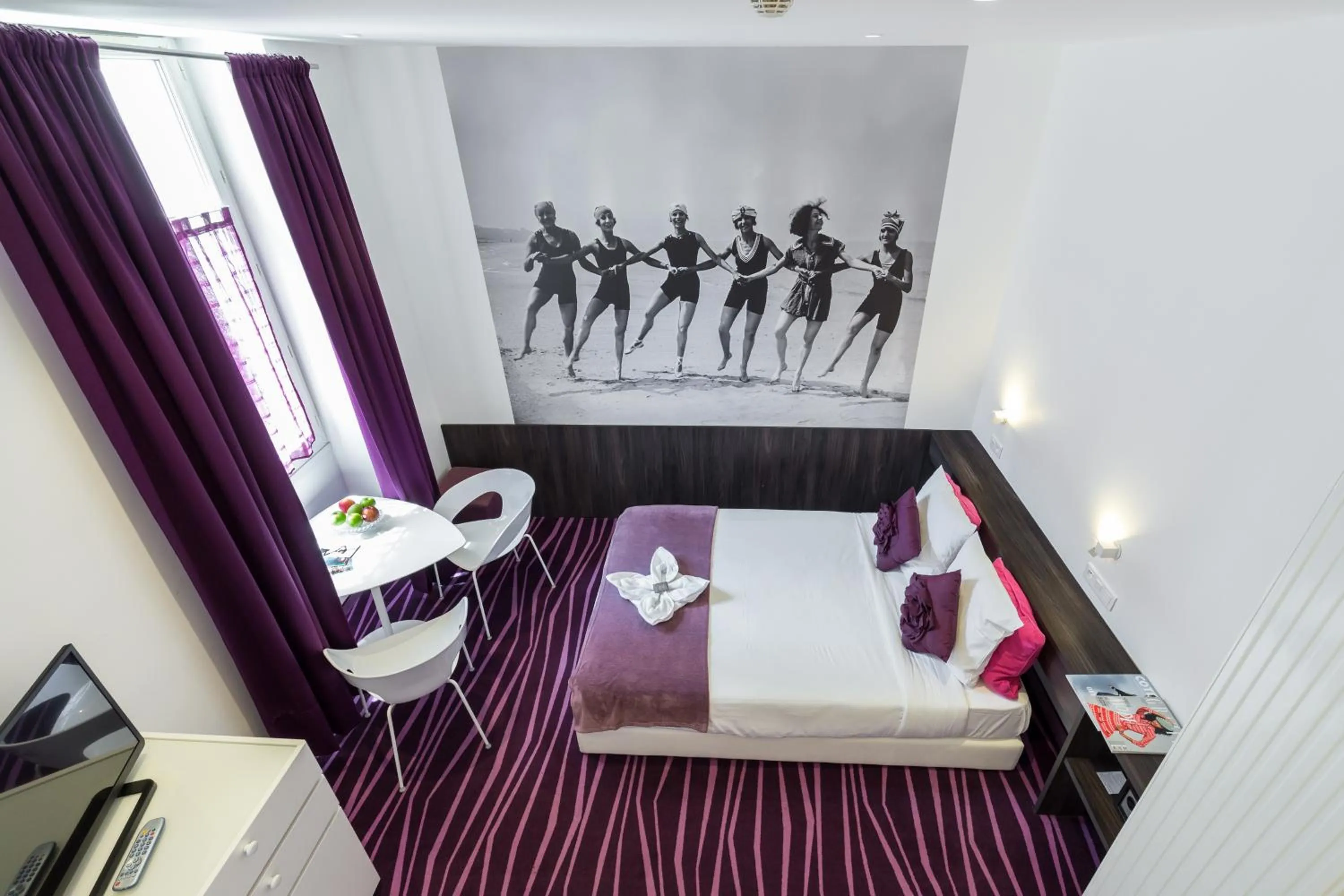 Bedroom, Bed in Nice Appart