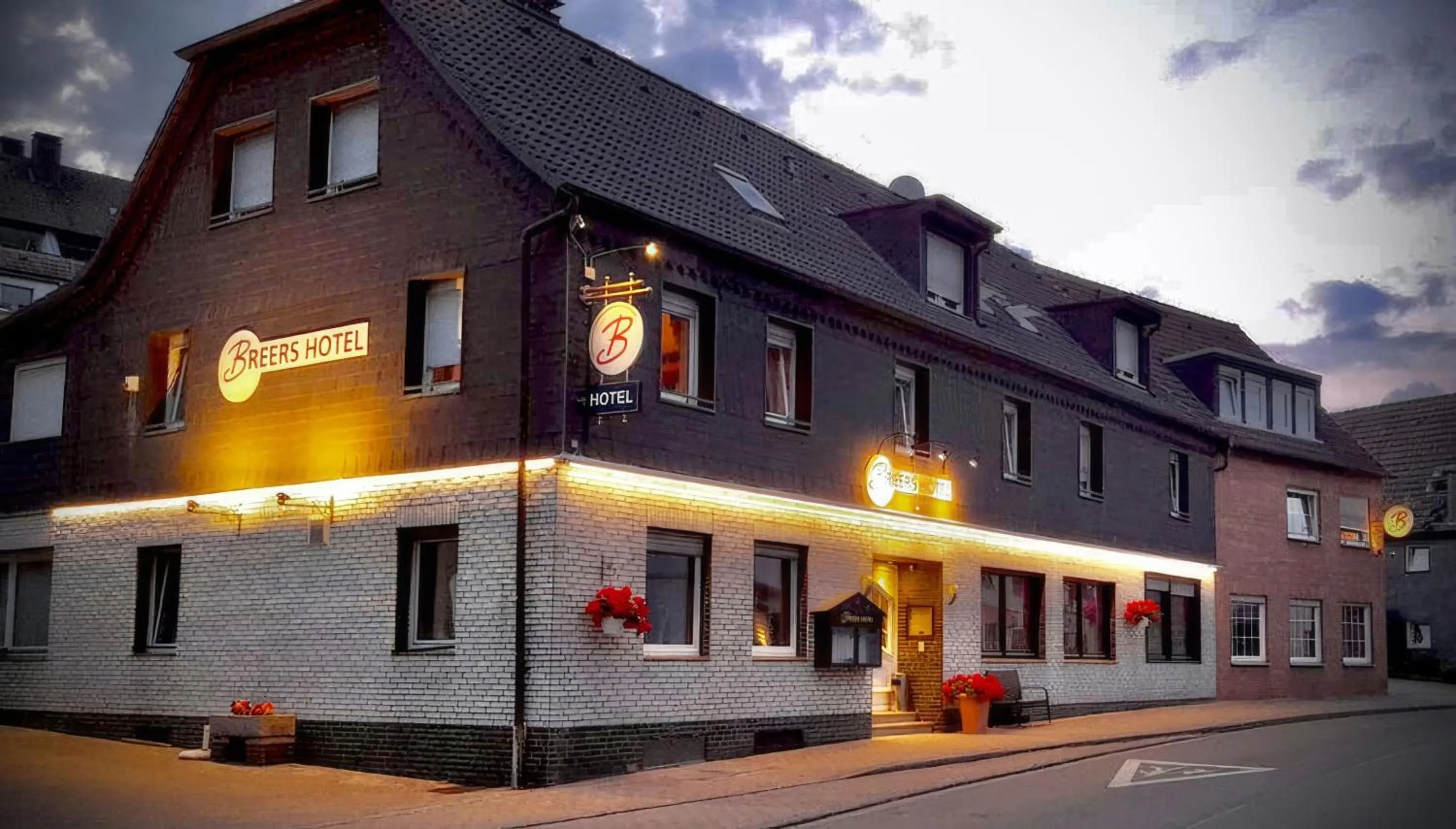 Property building in Breer S Hotel