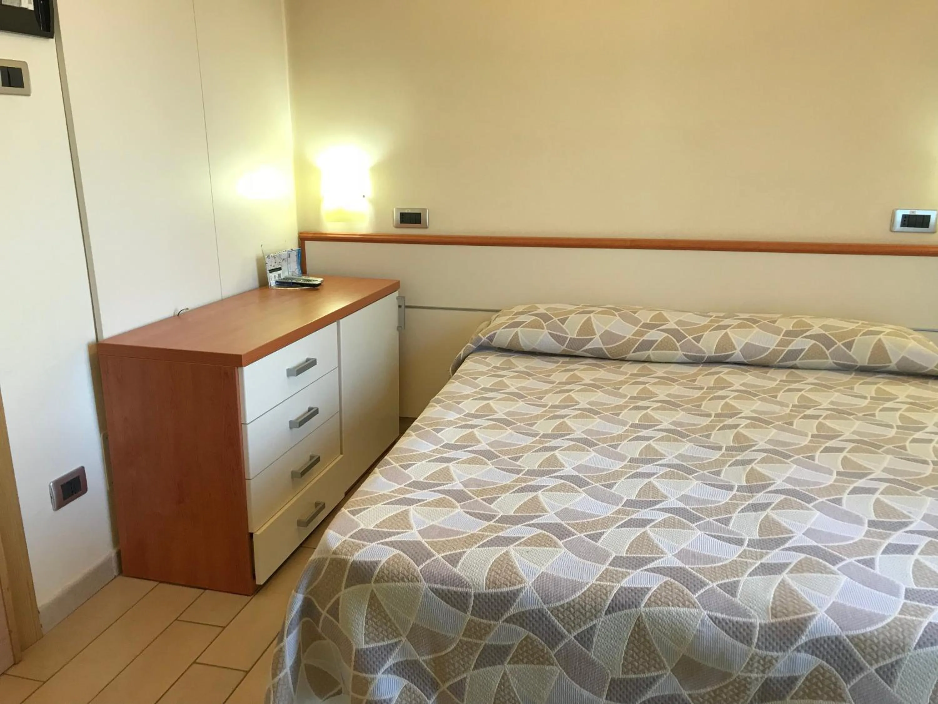 Bed in Hotel San Luca