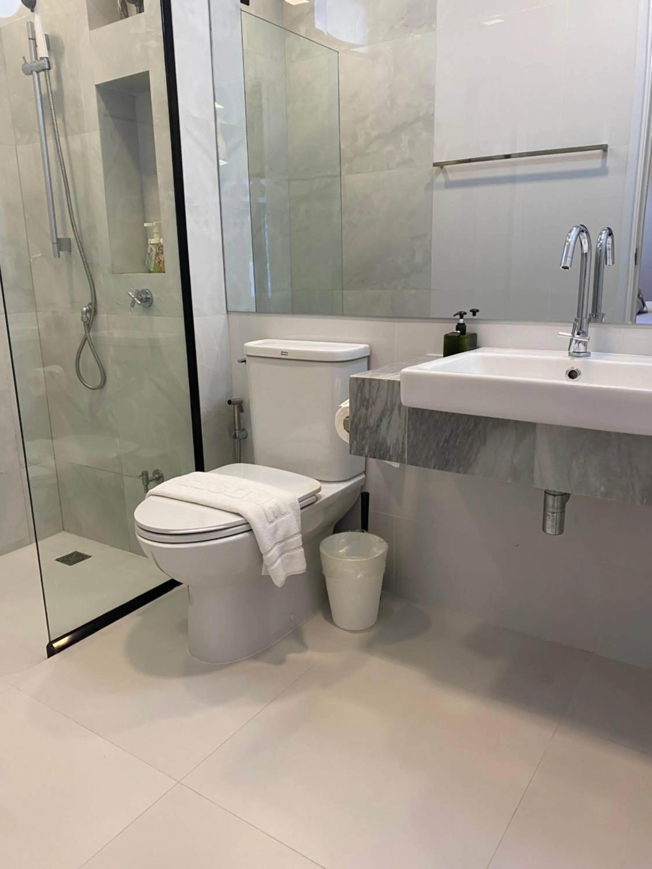 La Riva Boutique Hotel