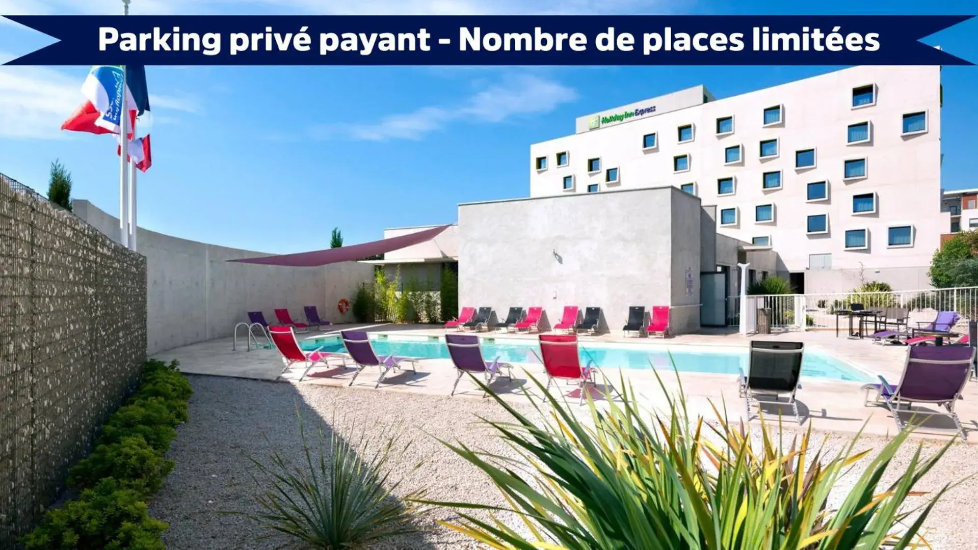 Property building in Holiday Inn Express Montpellier - Odysseum by IHG Property building in Holiday Inn Express Montpellier - Odysseum by IHG