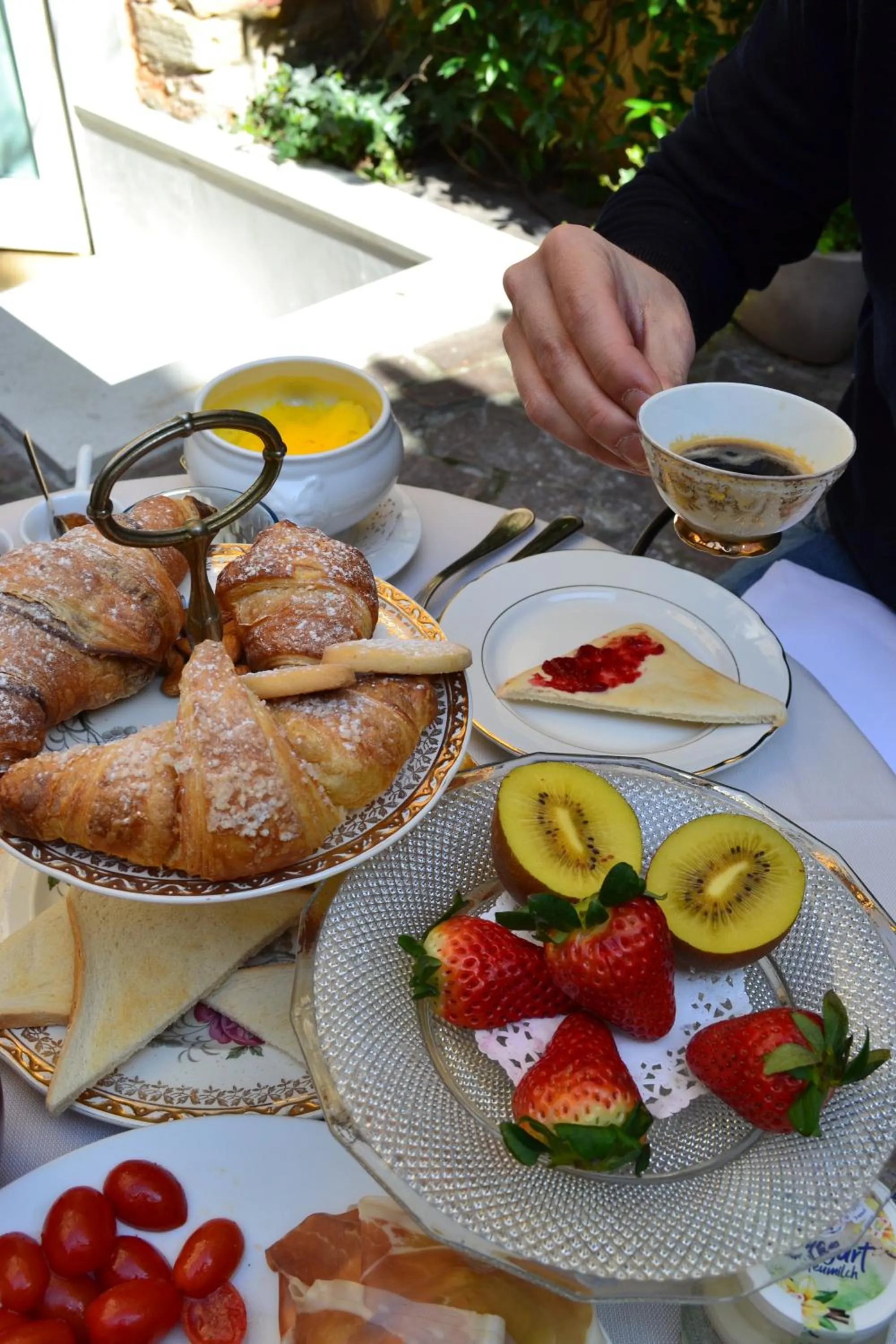 Breakfast in Avogaria 5 Rooms