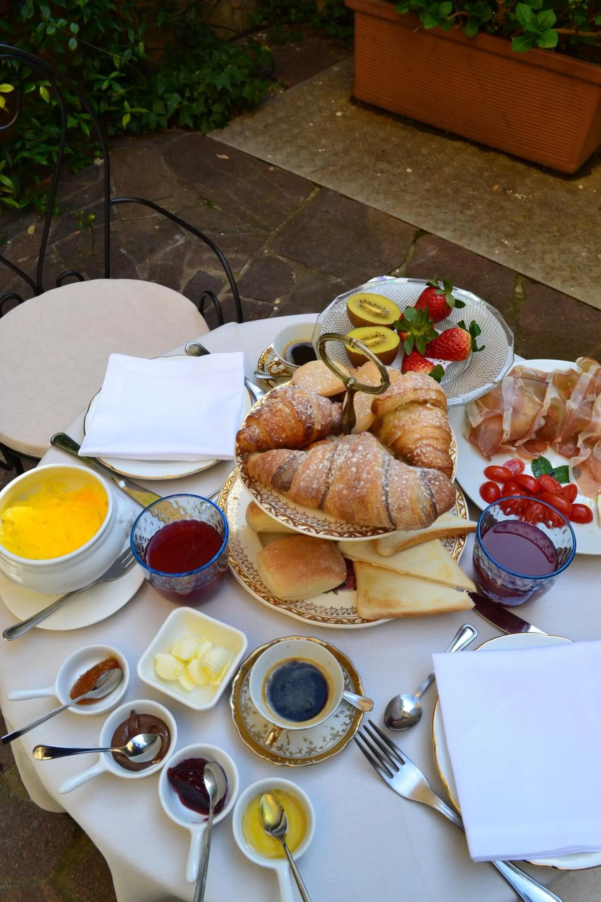 Breakfast in Avogaria 5 Rooms