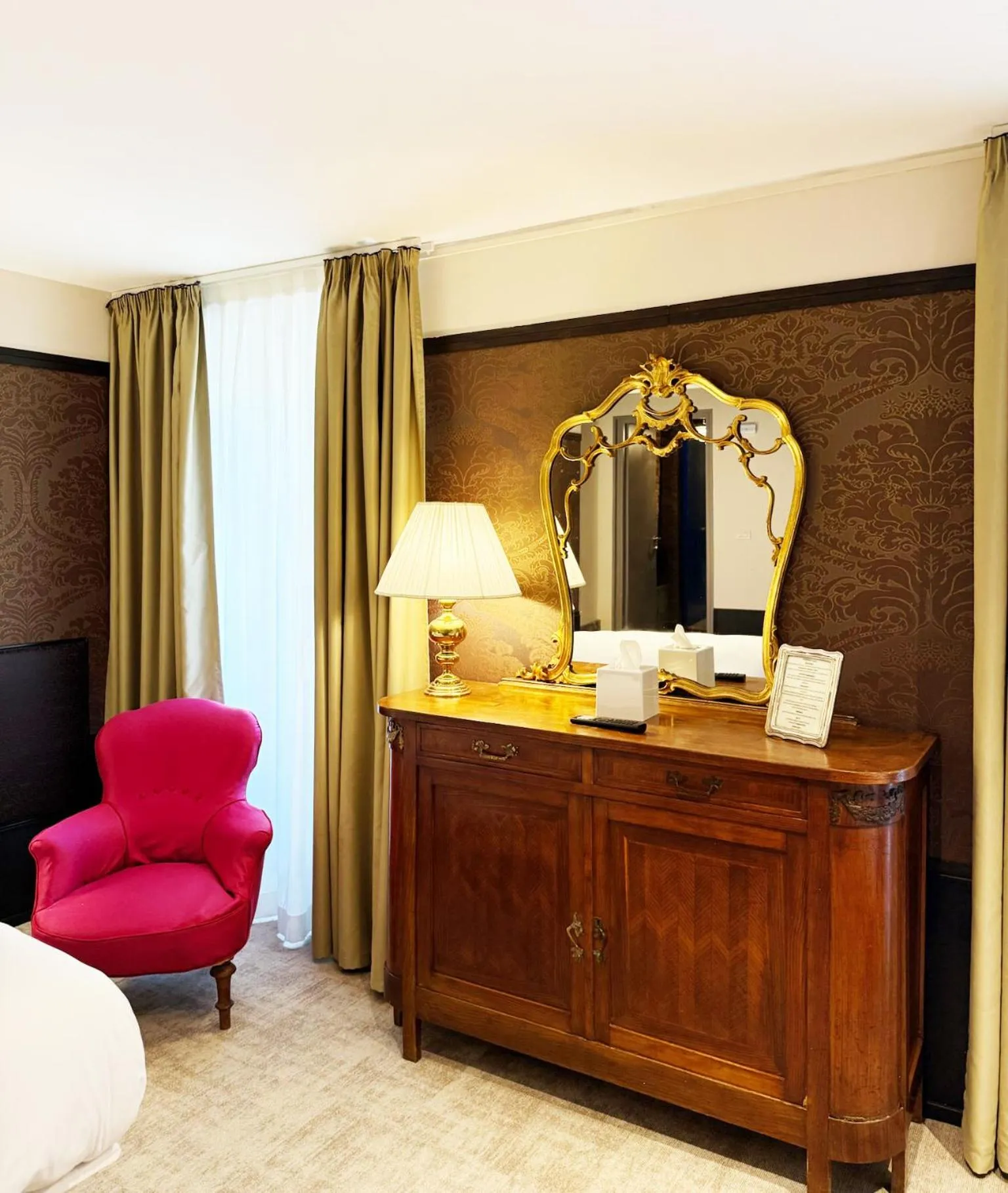 furniture, Bed in Avogaria 5 Rooms