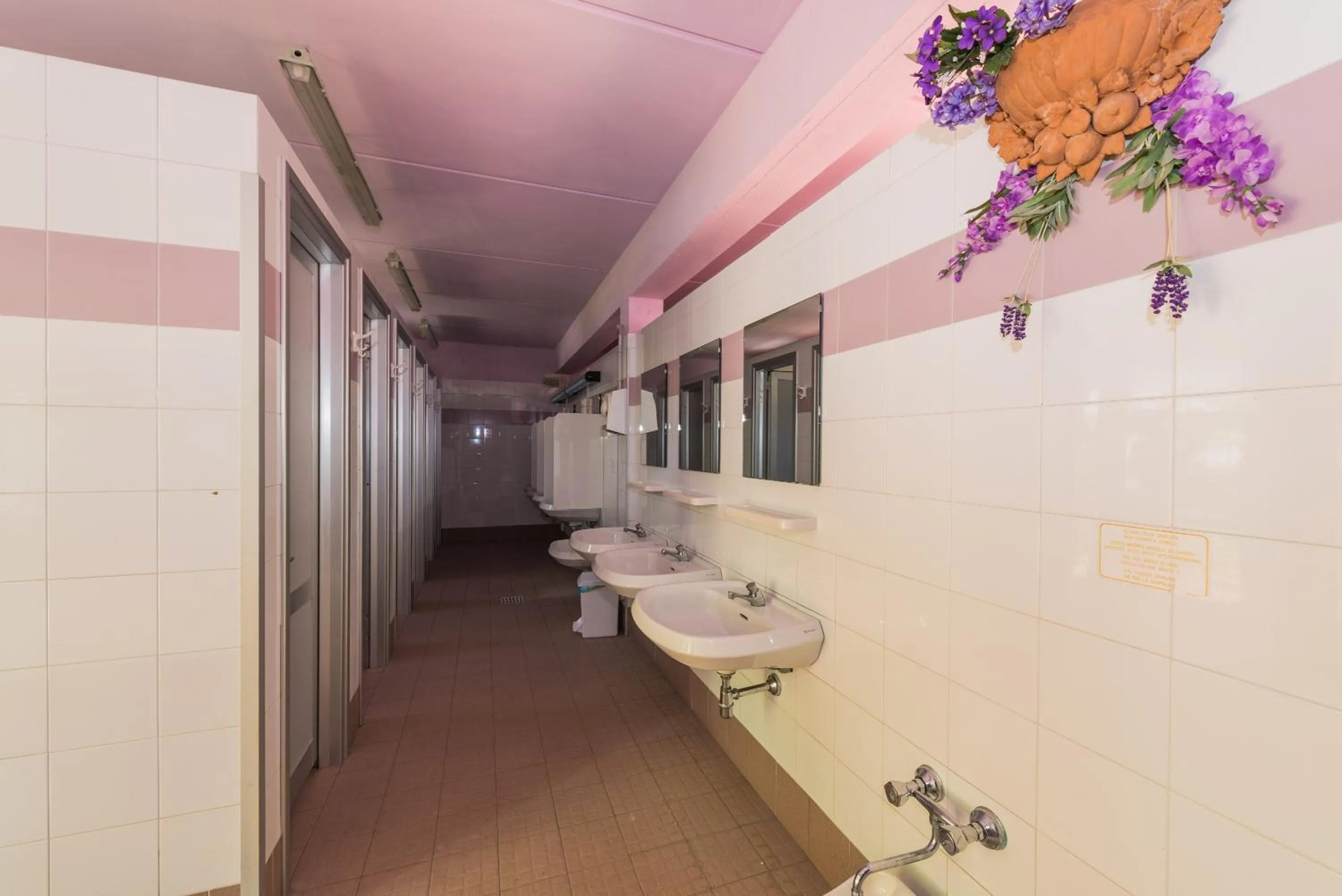 Toilet in Camping Village Il Poggetto