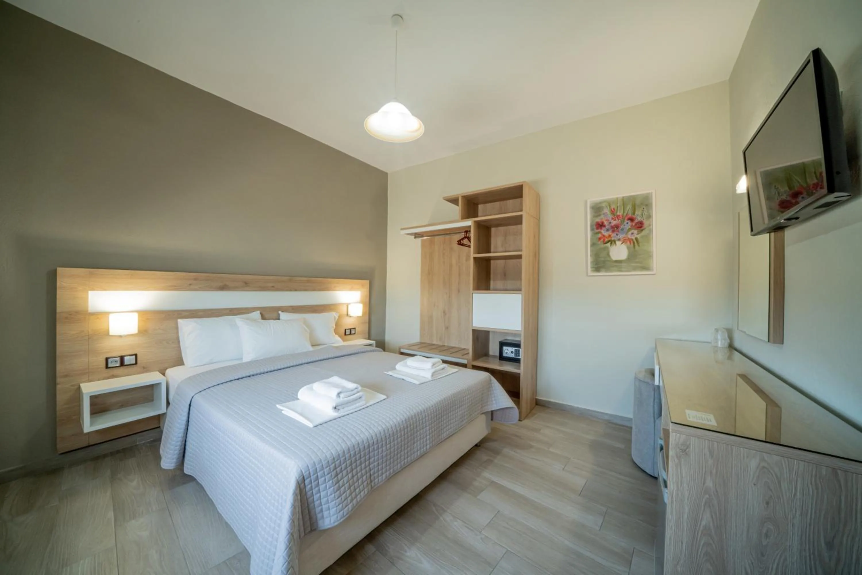 Bed in Hotel Olympion