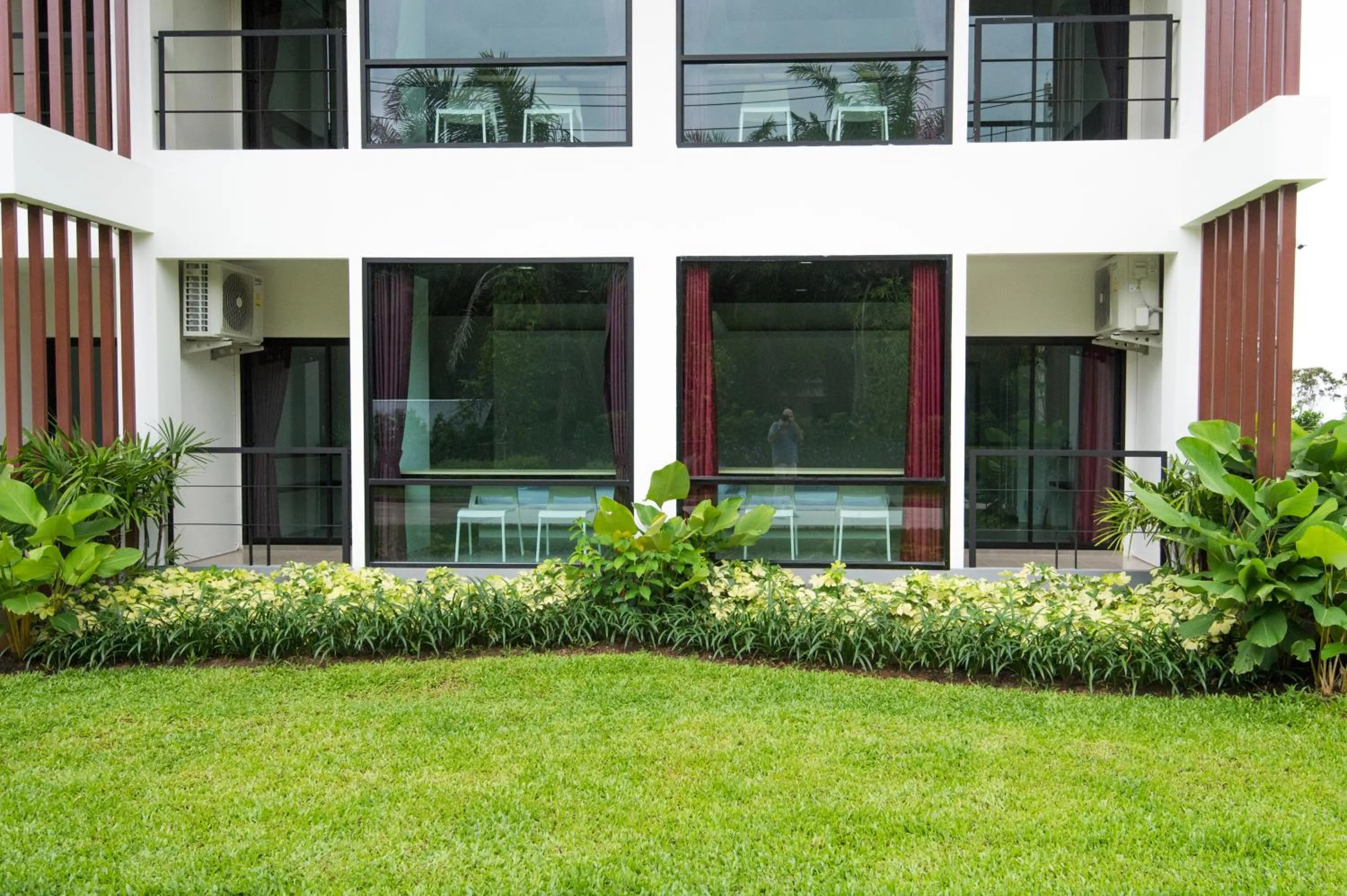 Patio in The Beach Resort & Residence - SHA Plus