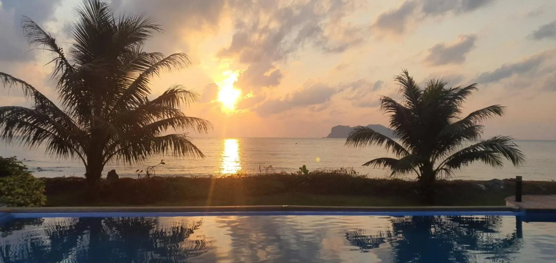 The Beach Resort & Residence - SHA Plus