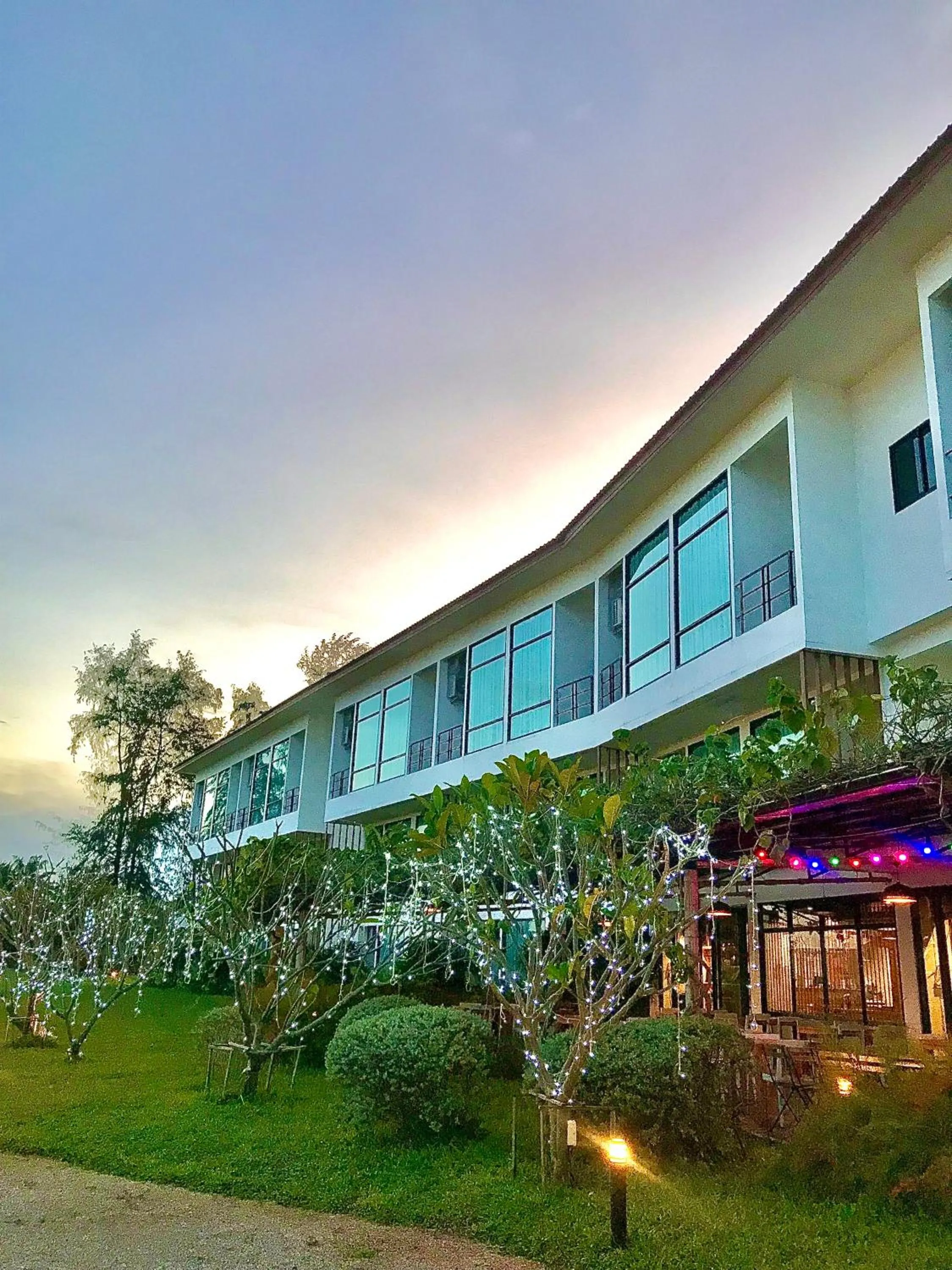 The Beach Resort & Residence - SHA Plus