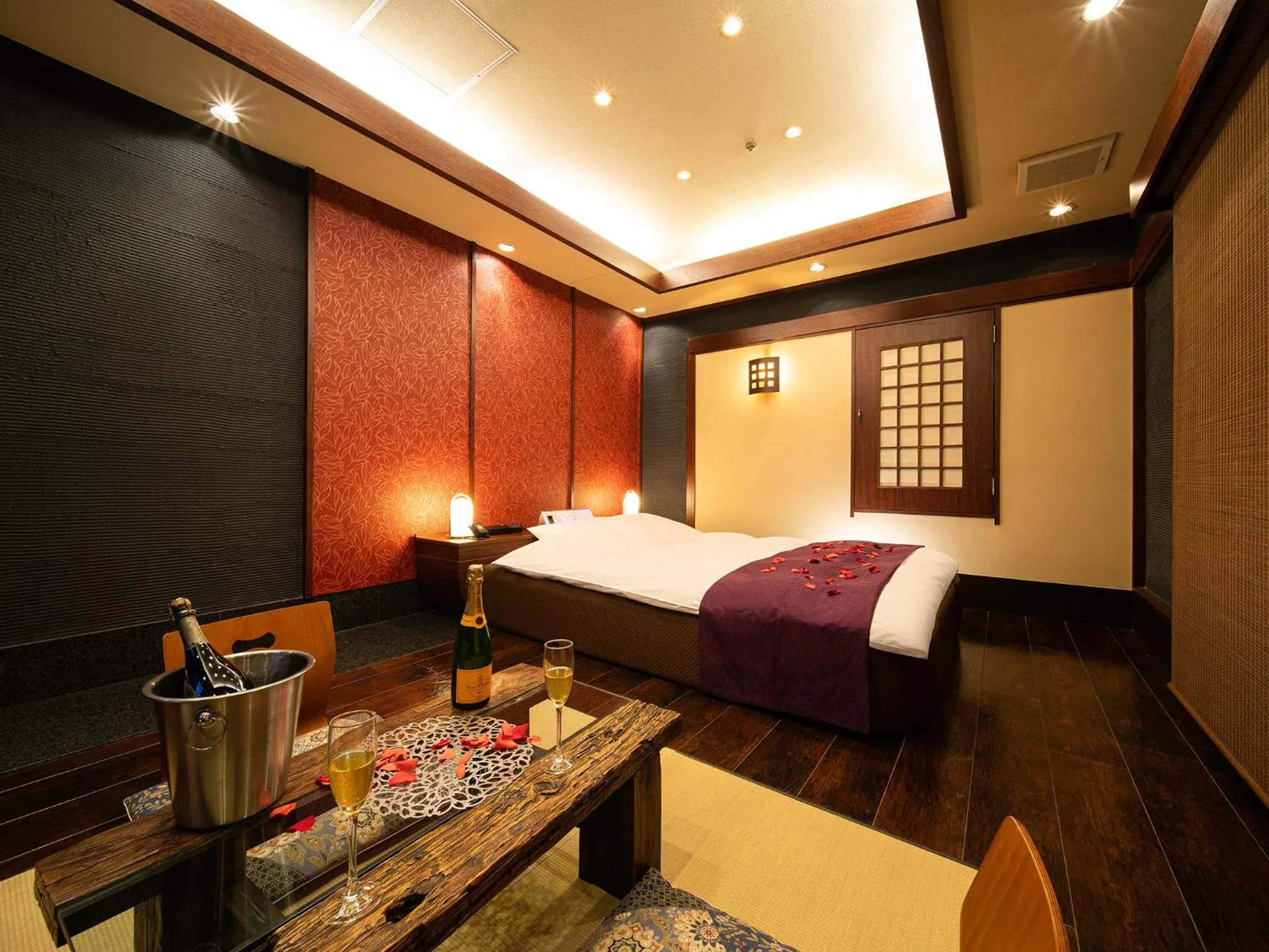 Photo of the whole room, Bed in Hotel Metro (Adult Only)