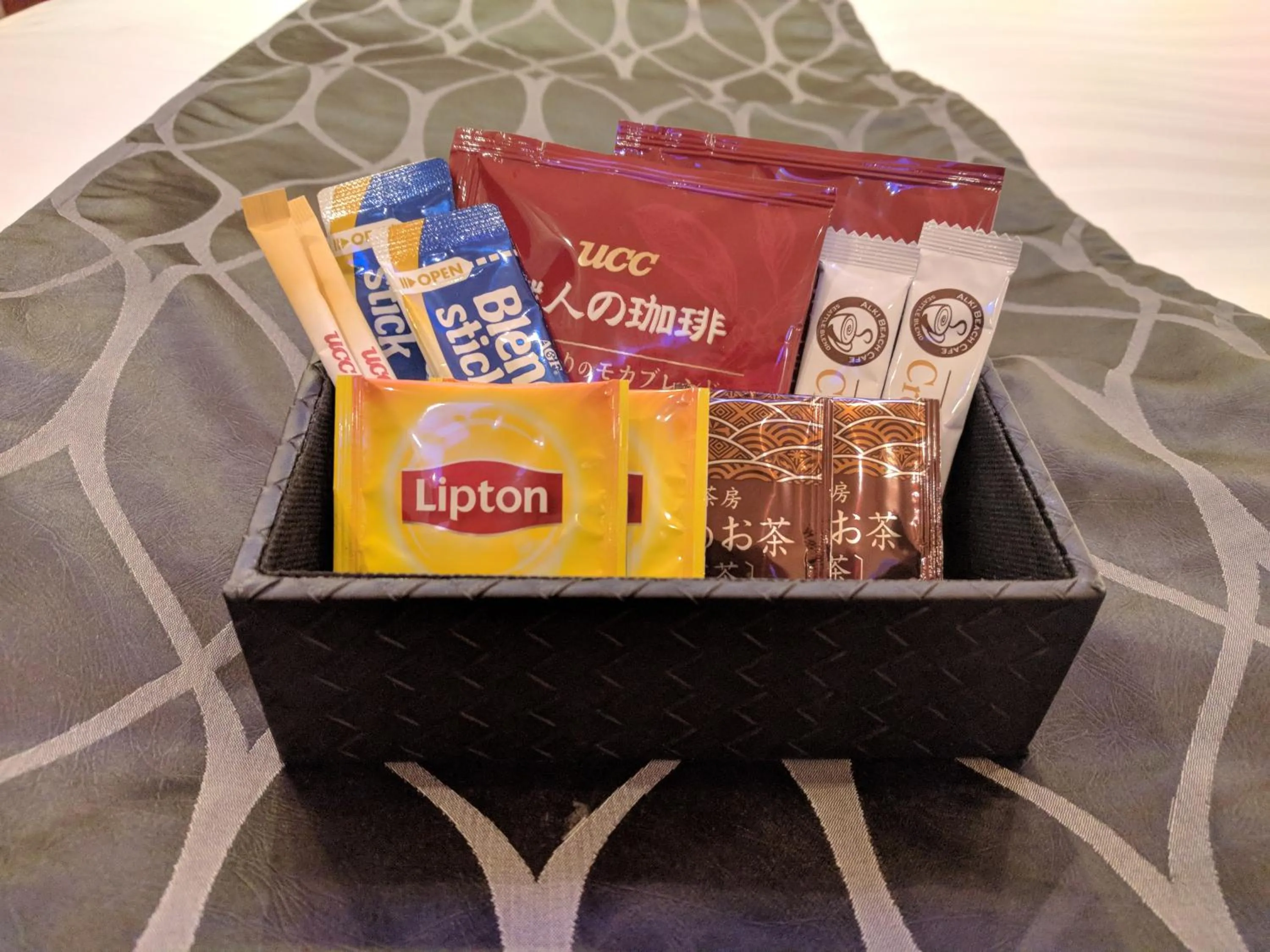 Coffee/tea facilities in Hotel Metro (Adult Only)