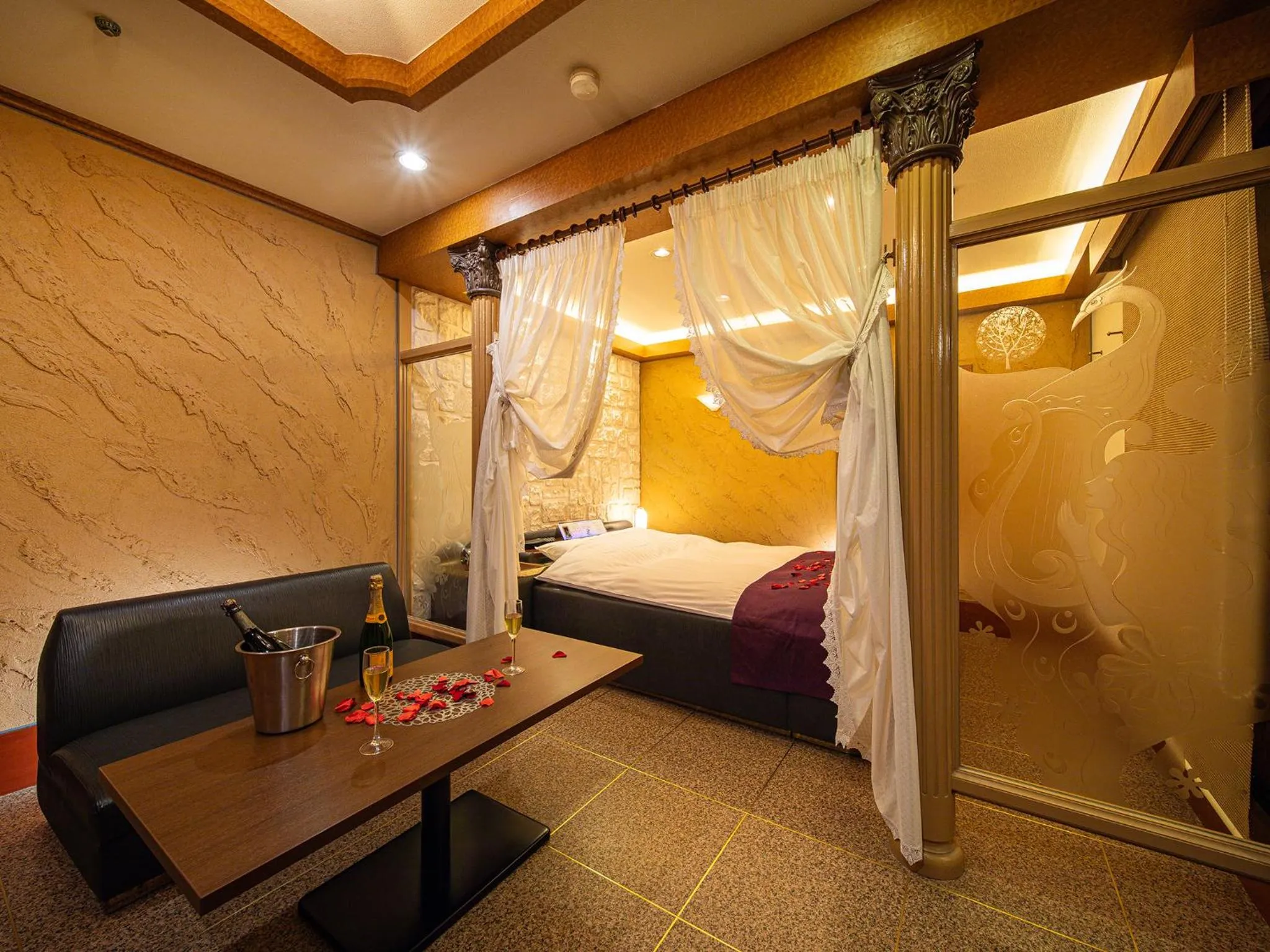 Photo of the whole room, Bed in Hotel Metro (Adult Only)