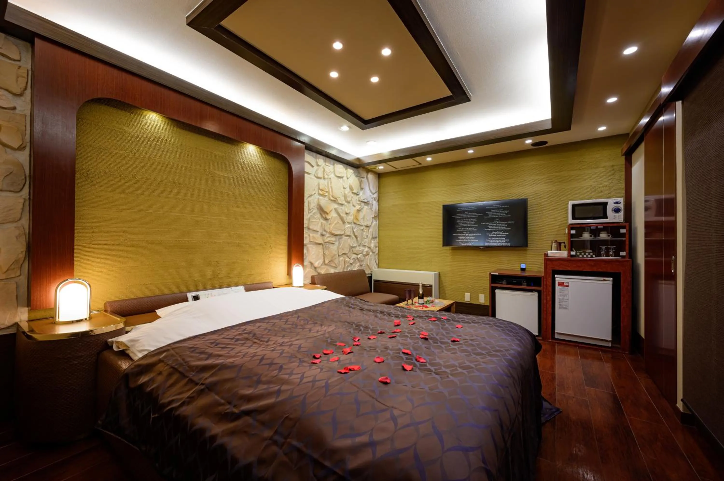 Bed in Hotel Metro (Adult Only)