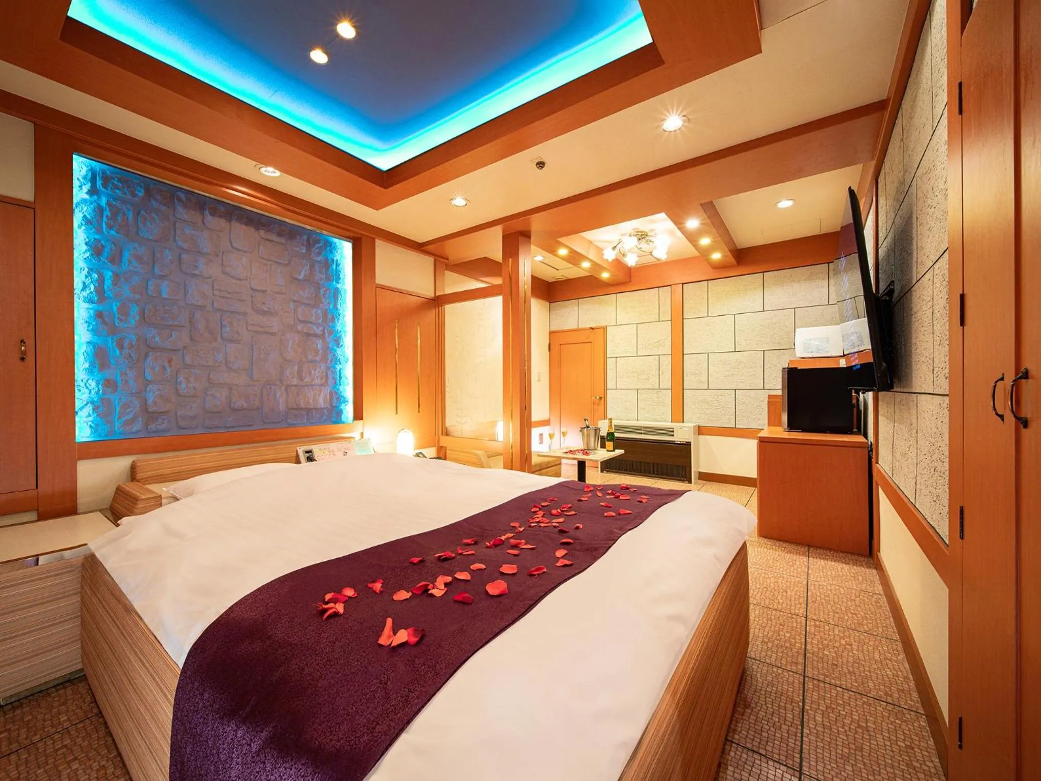 Photo of the whole room, Bed in Hotel Metro (Adult Only)