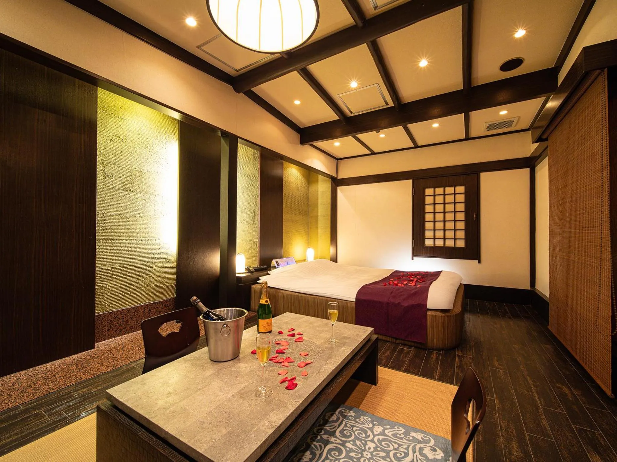 Photo of the whole room, Bed in Hotel Metro (Adult Only)