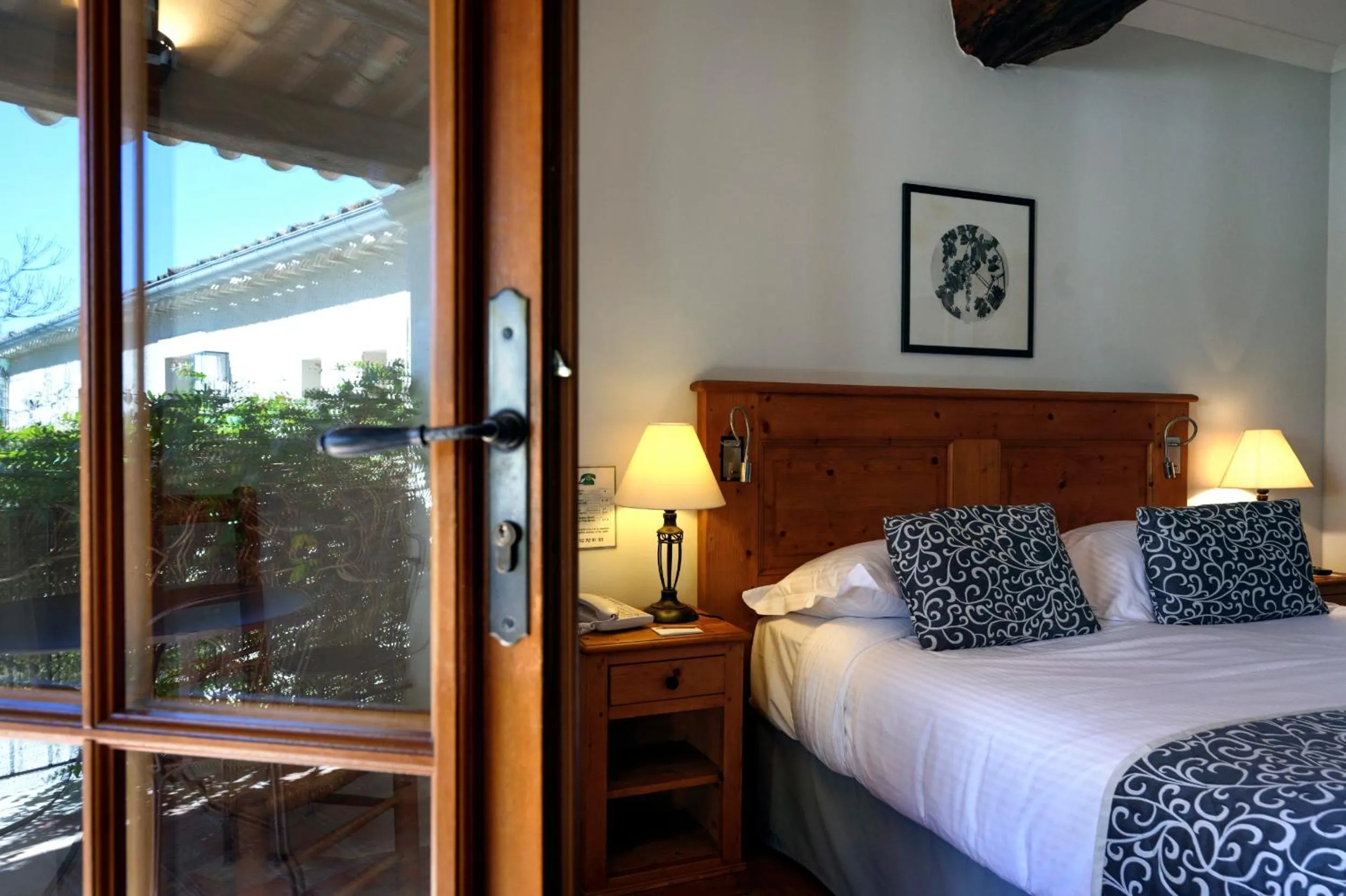 Bed in Charembeau