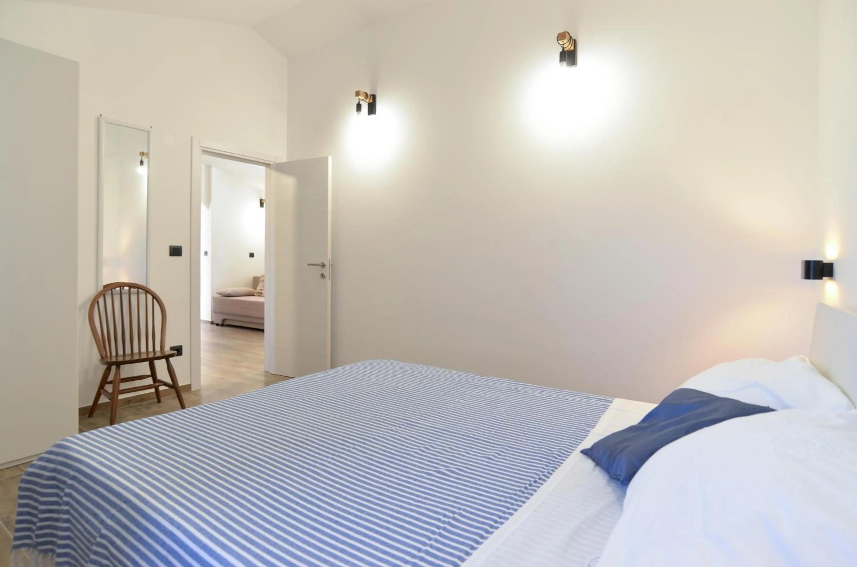 Bed in Apartments Elizabeta 1701