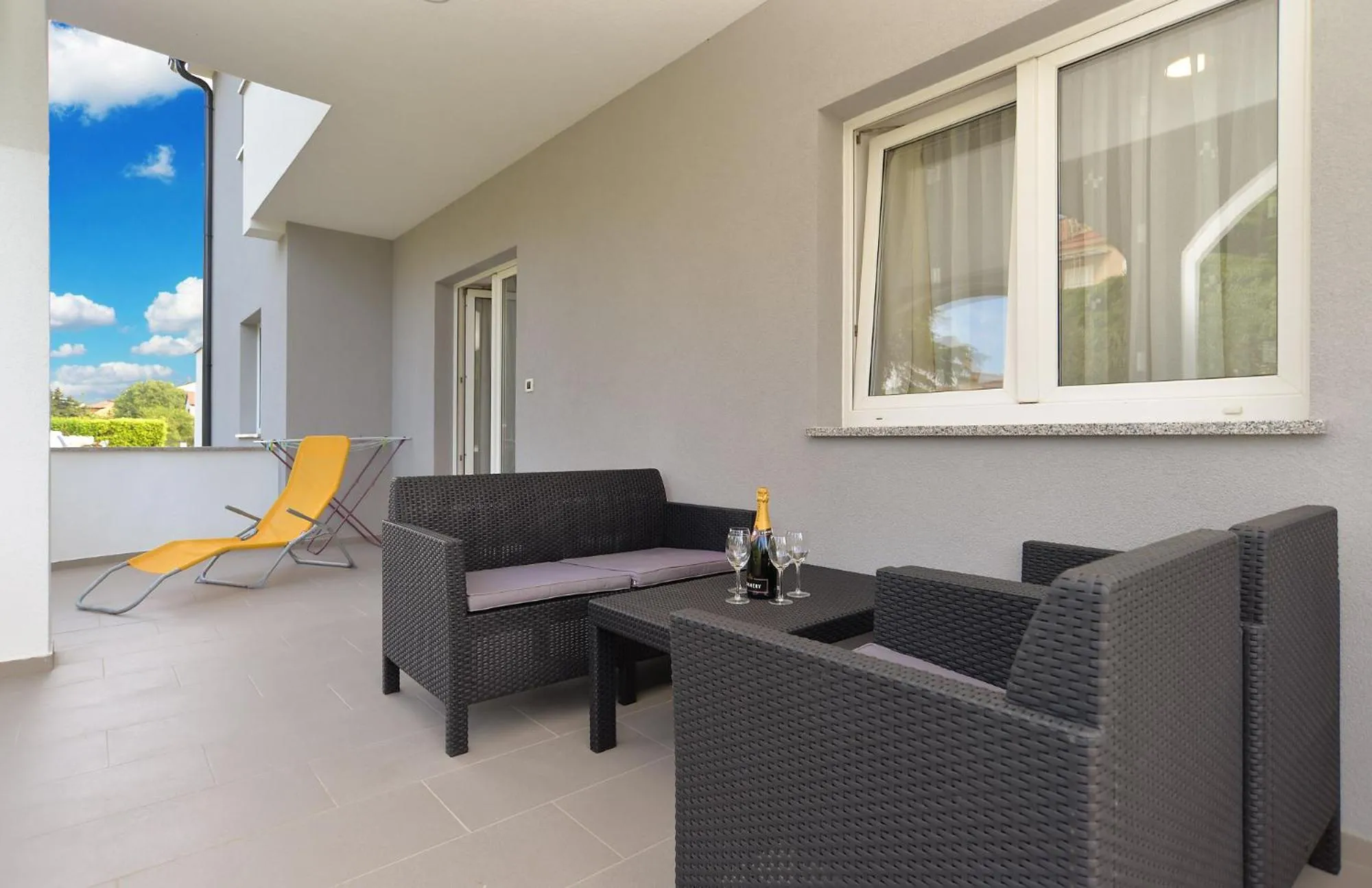Apartments Elizabeta 1701