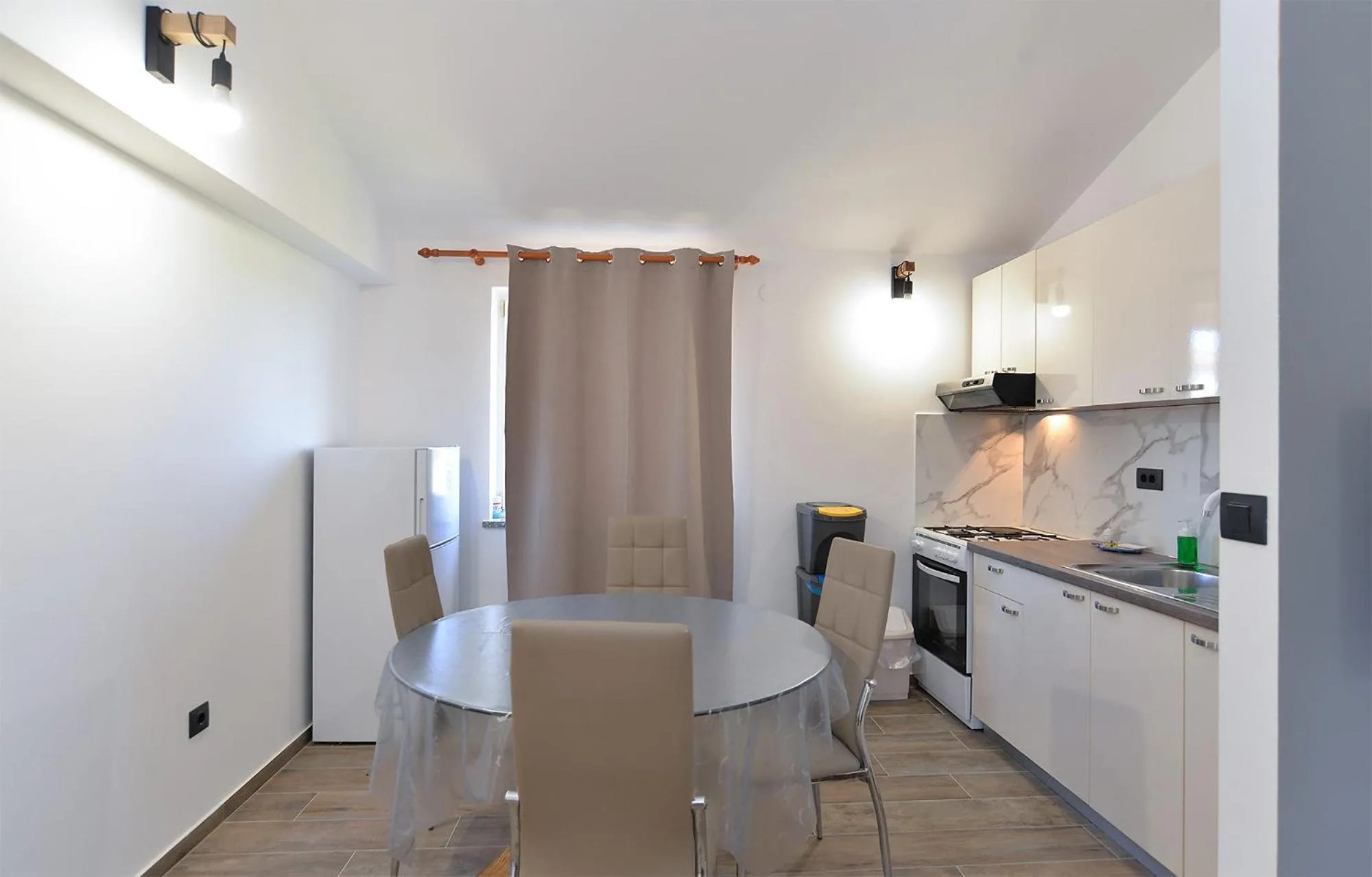 Apartments Elizabeta 1701