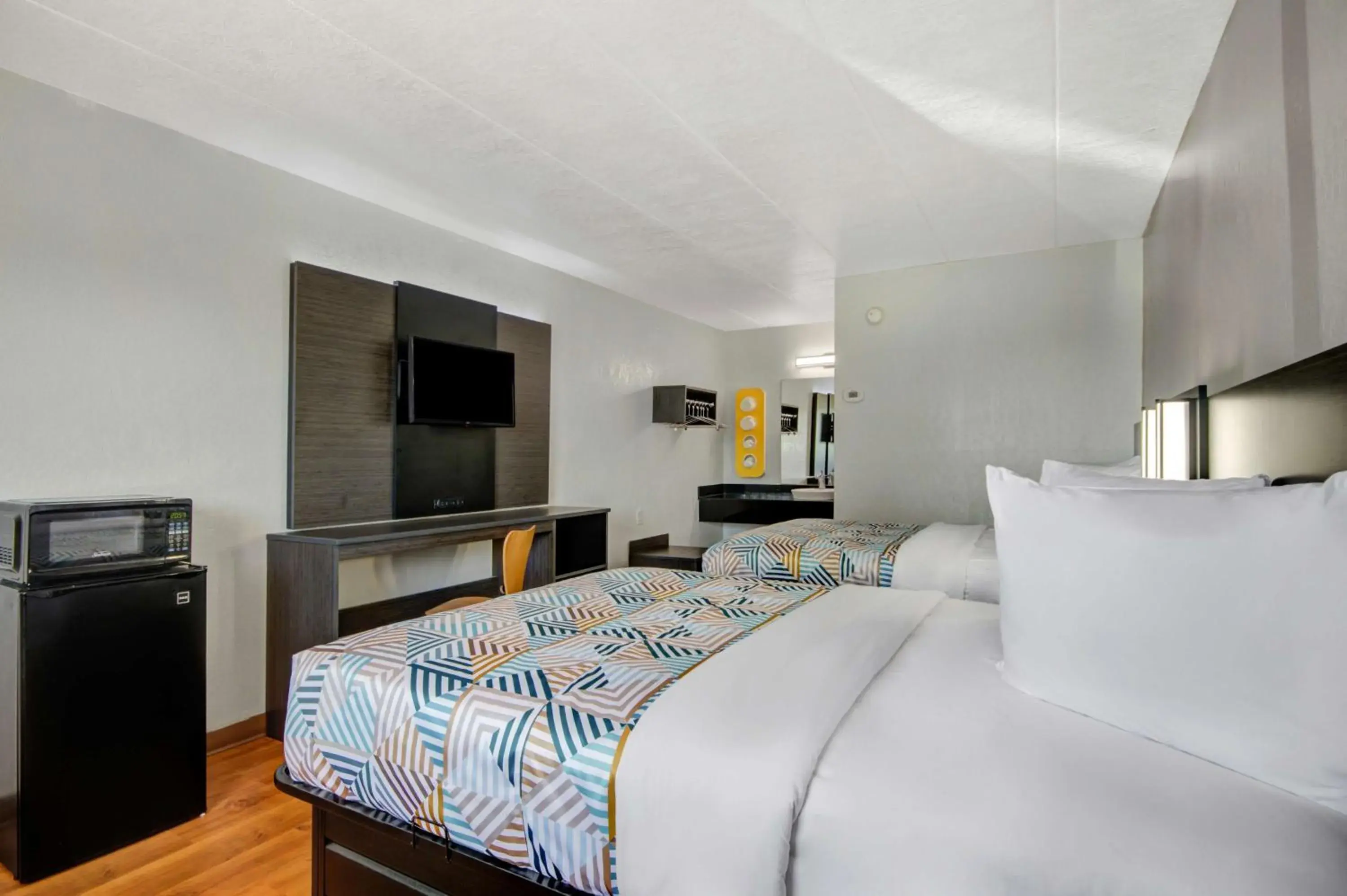 Other, Bed in Motel 6-York, PA Other, Bed in Motel 6-York, PA