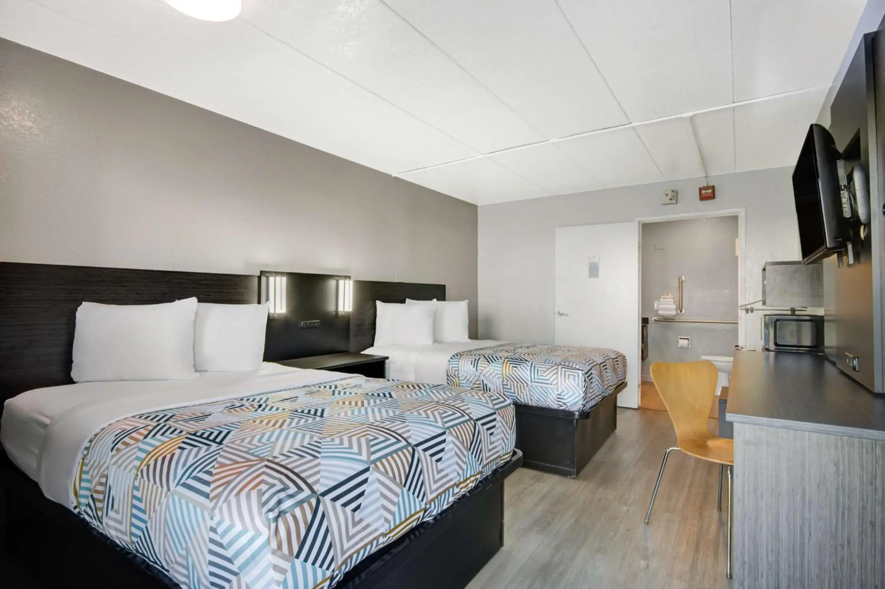 Other, Bed in Motel 6-York, PA Other, Bed in Motel 6-York, PA