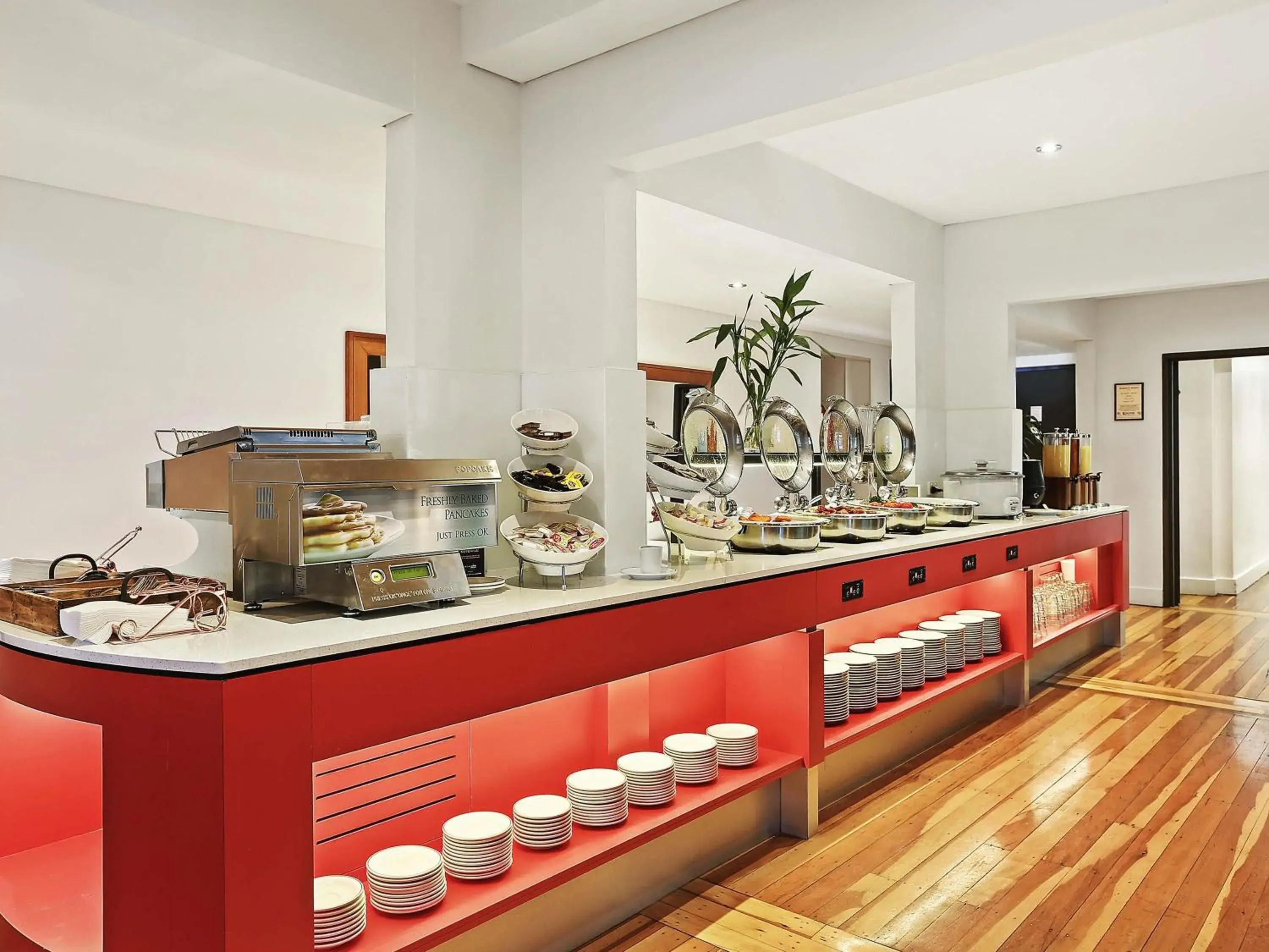 Restaurant/places to eat in ibis Sydney World Square Restaurant/places to eat in ibis Sydney World Square