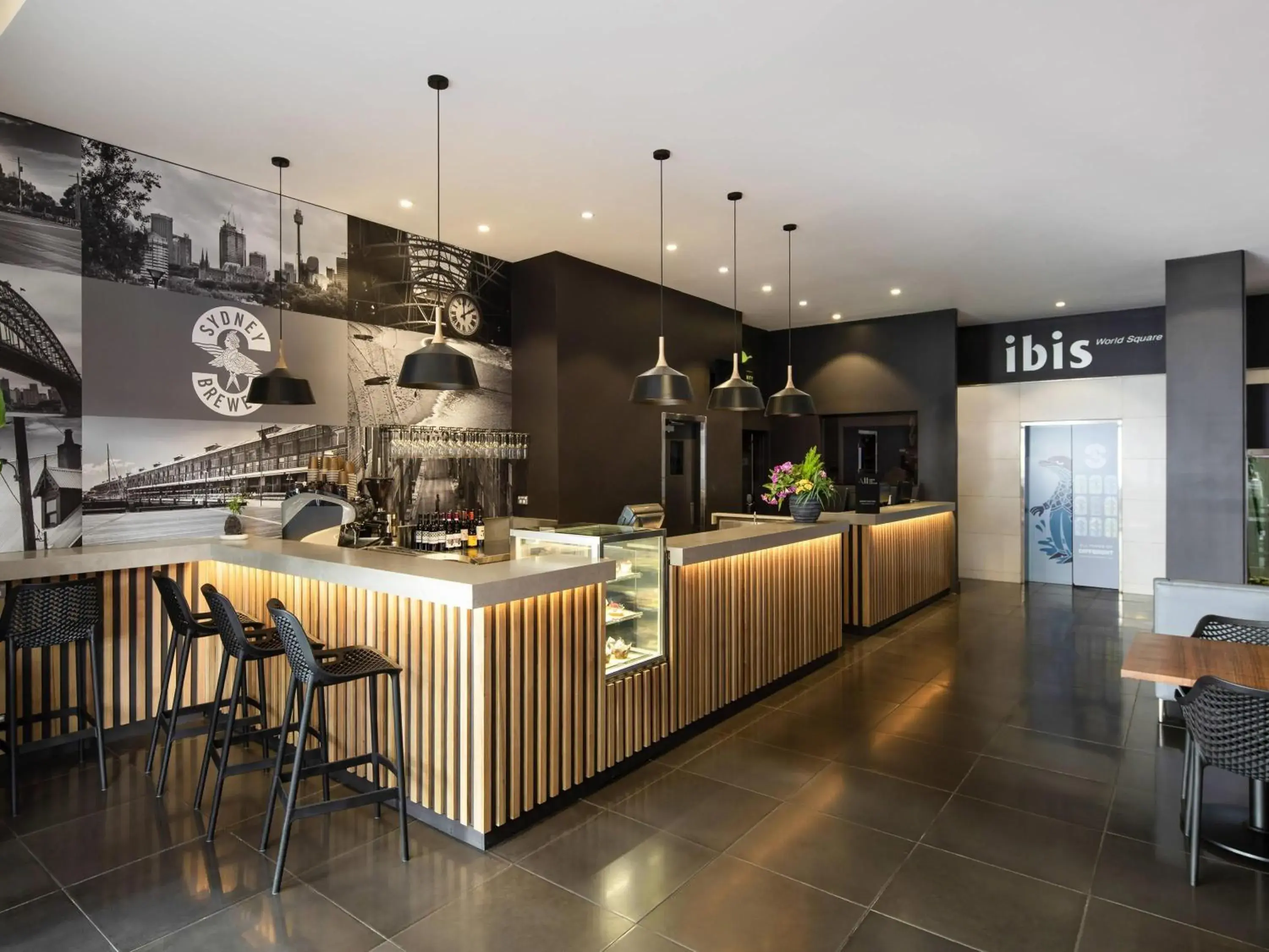 Property building in ibis Sydney World Square Property building in ibis Sydney World Square