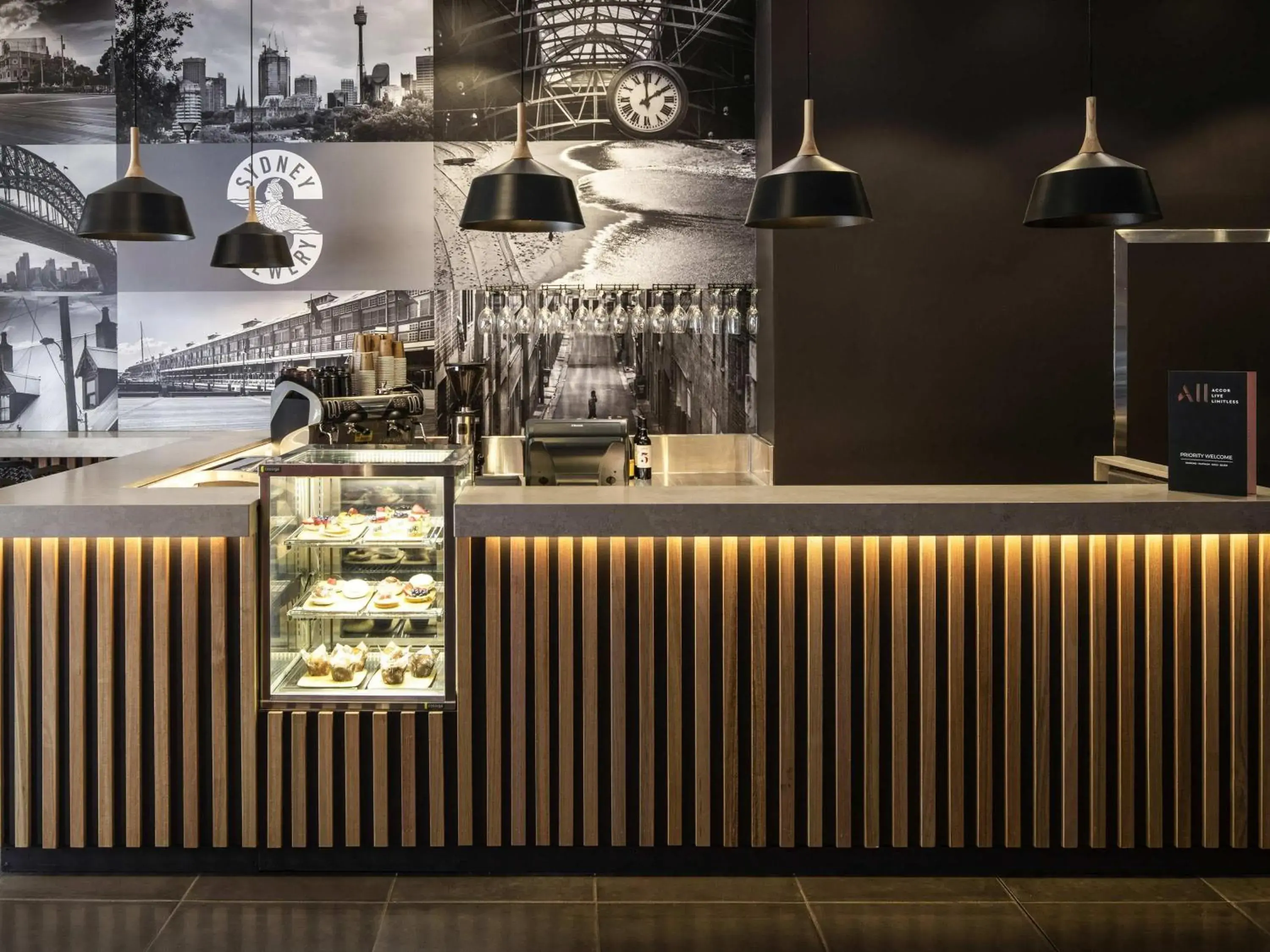 Lounge or bar in ibis Sydney World Square Lounge or bar in ibis Sydney World Square