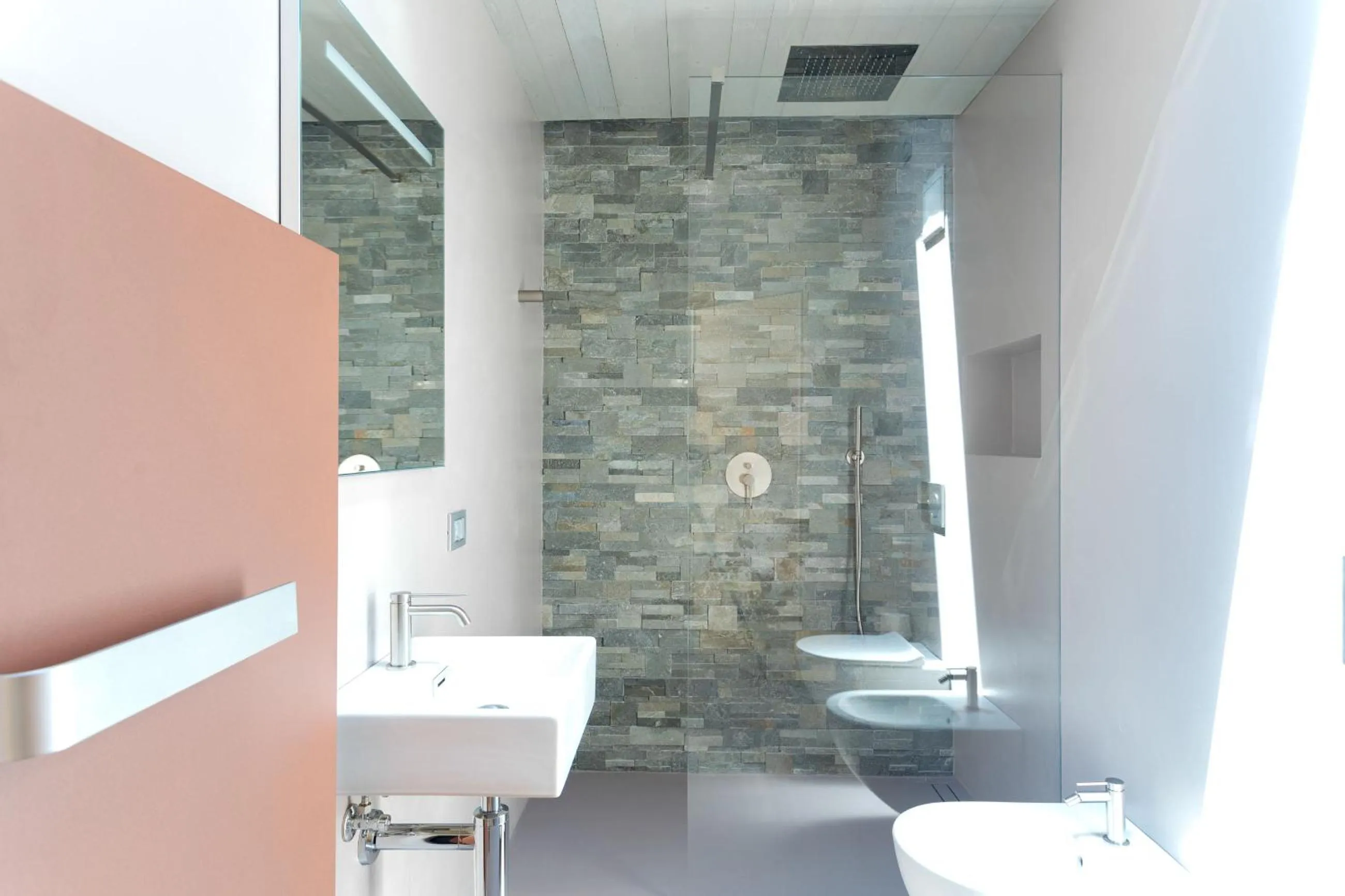 Bathroom in Tulipa Natural Home