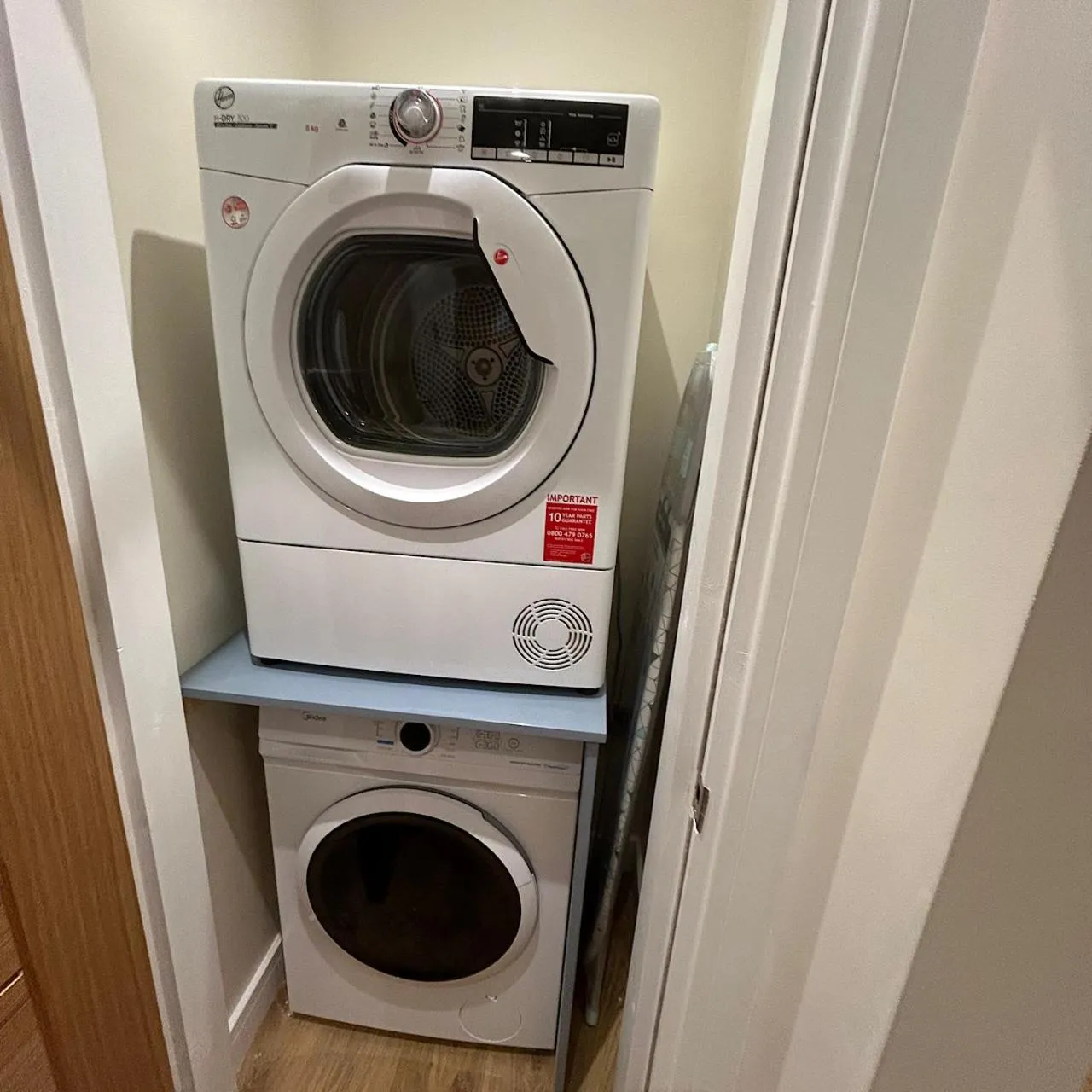 washing machine in Grapes Hotel, Bar & Restaurant Snowdonia Nr Zip World