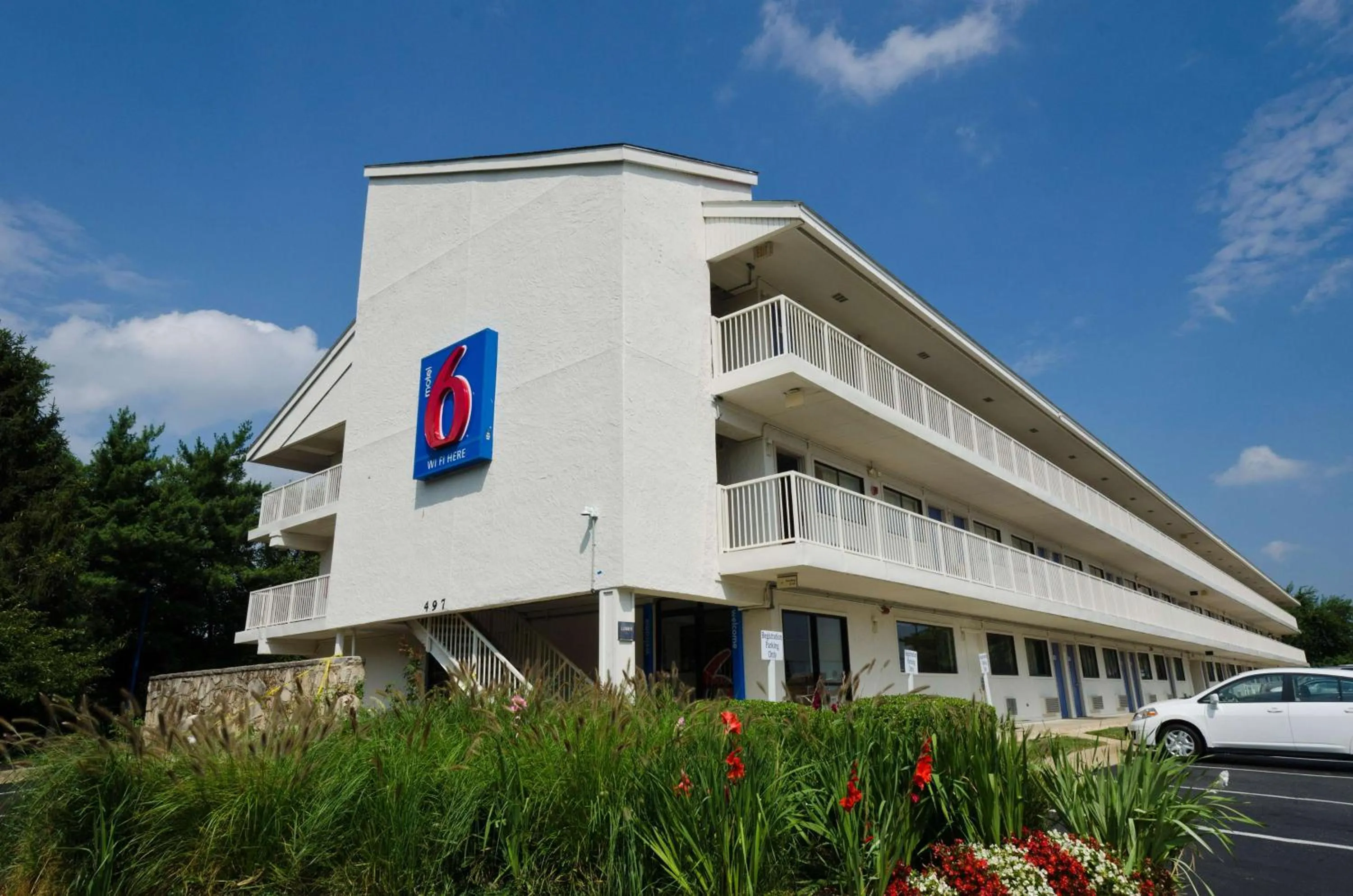 Property building in Motel 6-Gaithersburg, DC - Washington