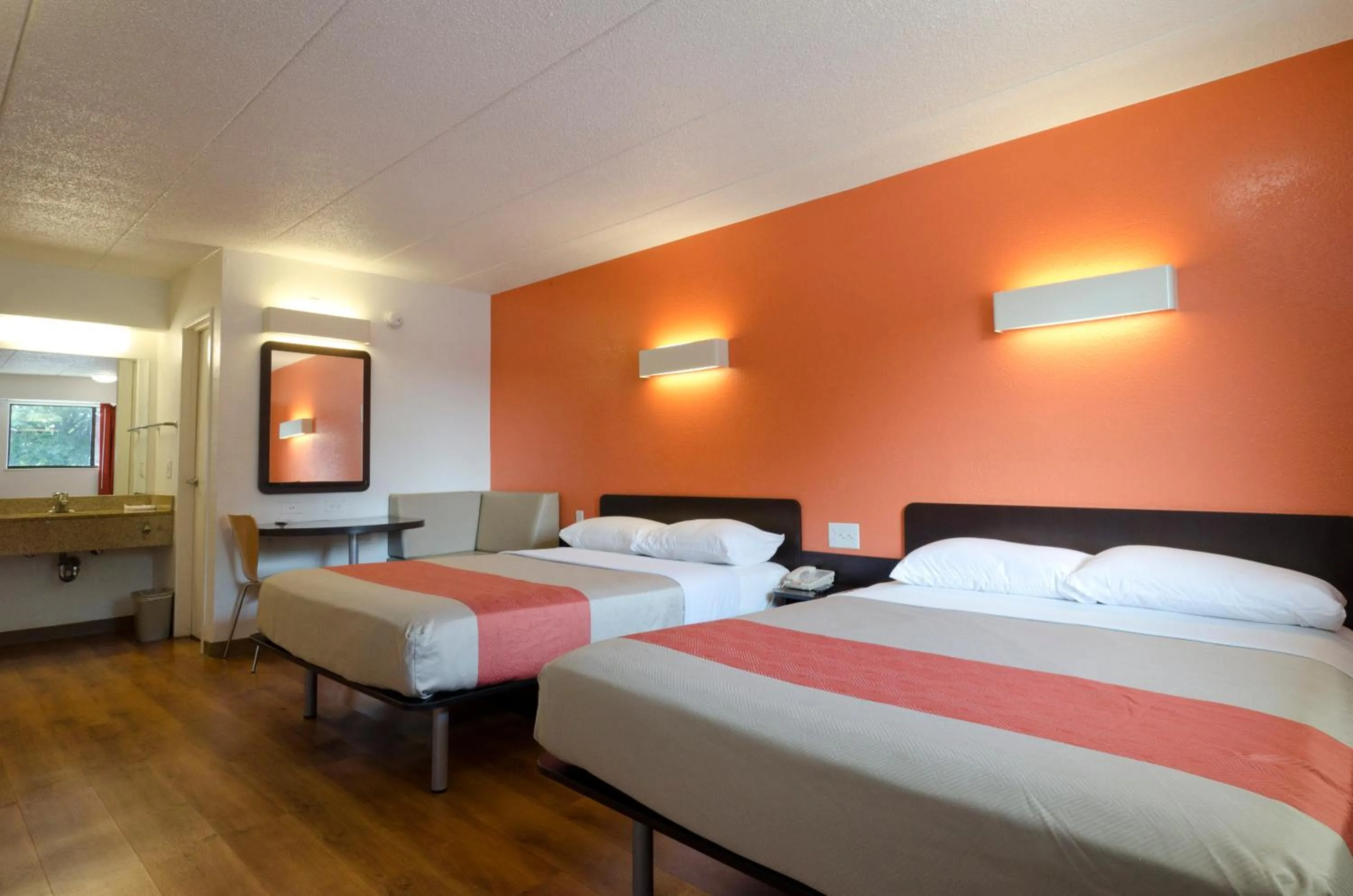 Bed in Motel 6-Gaithersburg, DC - Washington