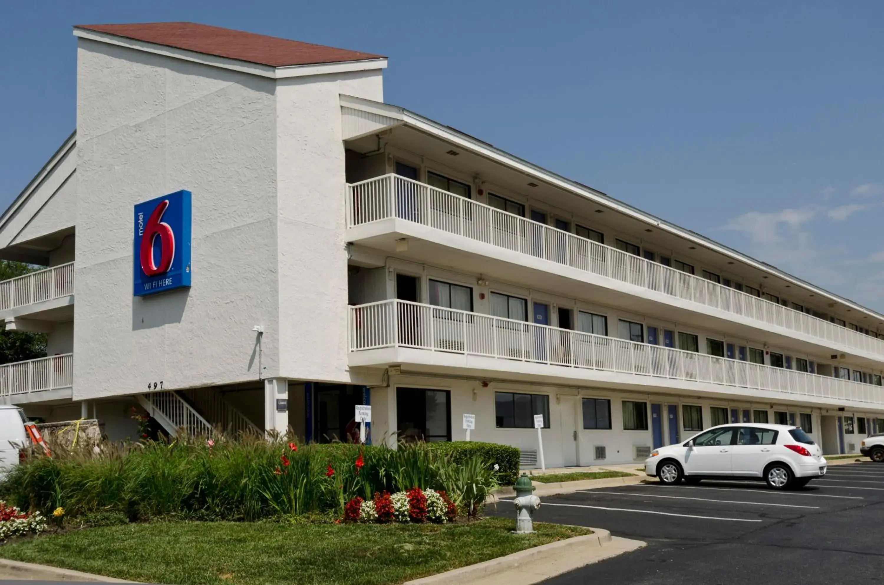 Restaurant/places to eat in Motel 6-Gaithersburg, DC - Washington Restaurant/places to eat in Motel 6-Gaithersburg, DC - Washington