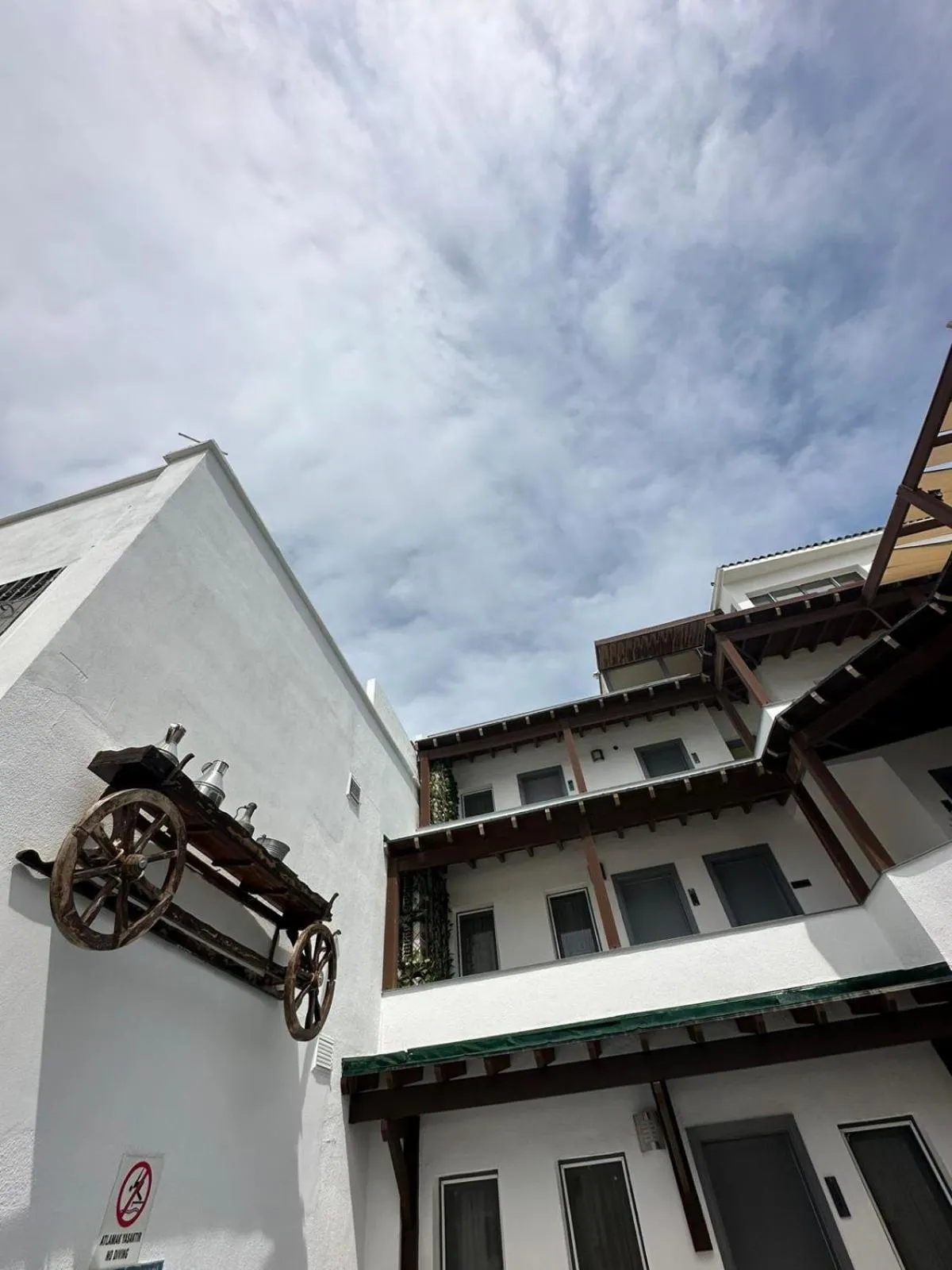 Property Building in 7 Art Feslegen Hotel By Egeos