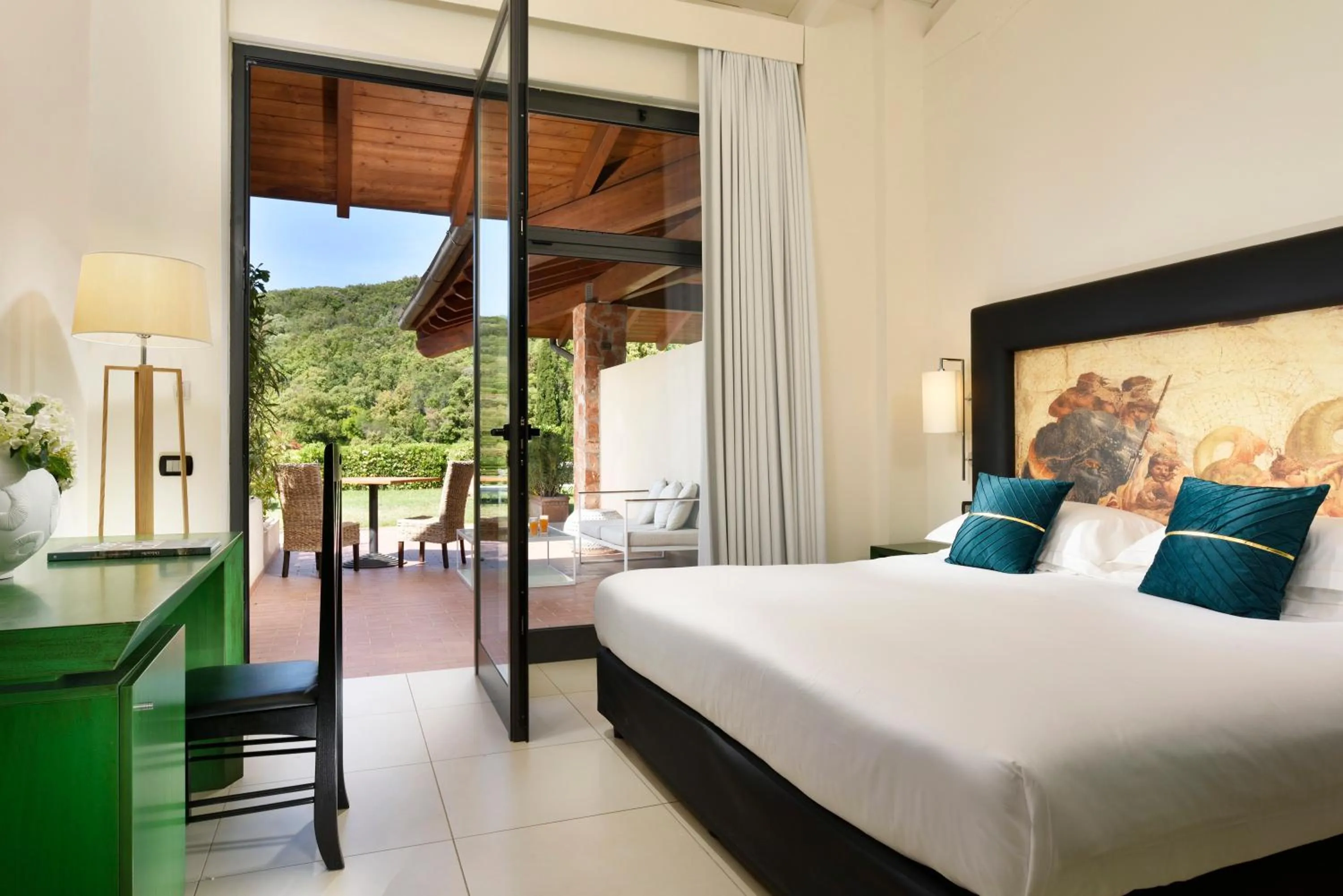 Bed in Argentario Lagoon Resort & Spa