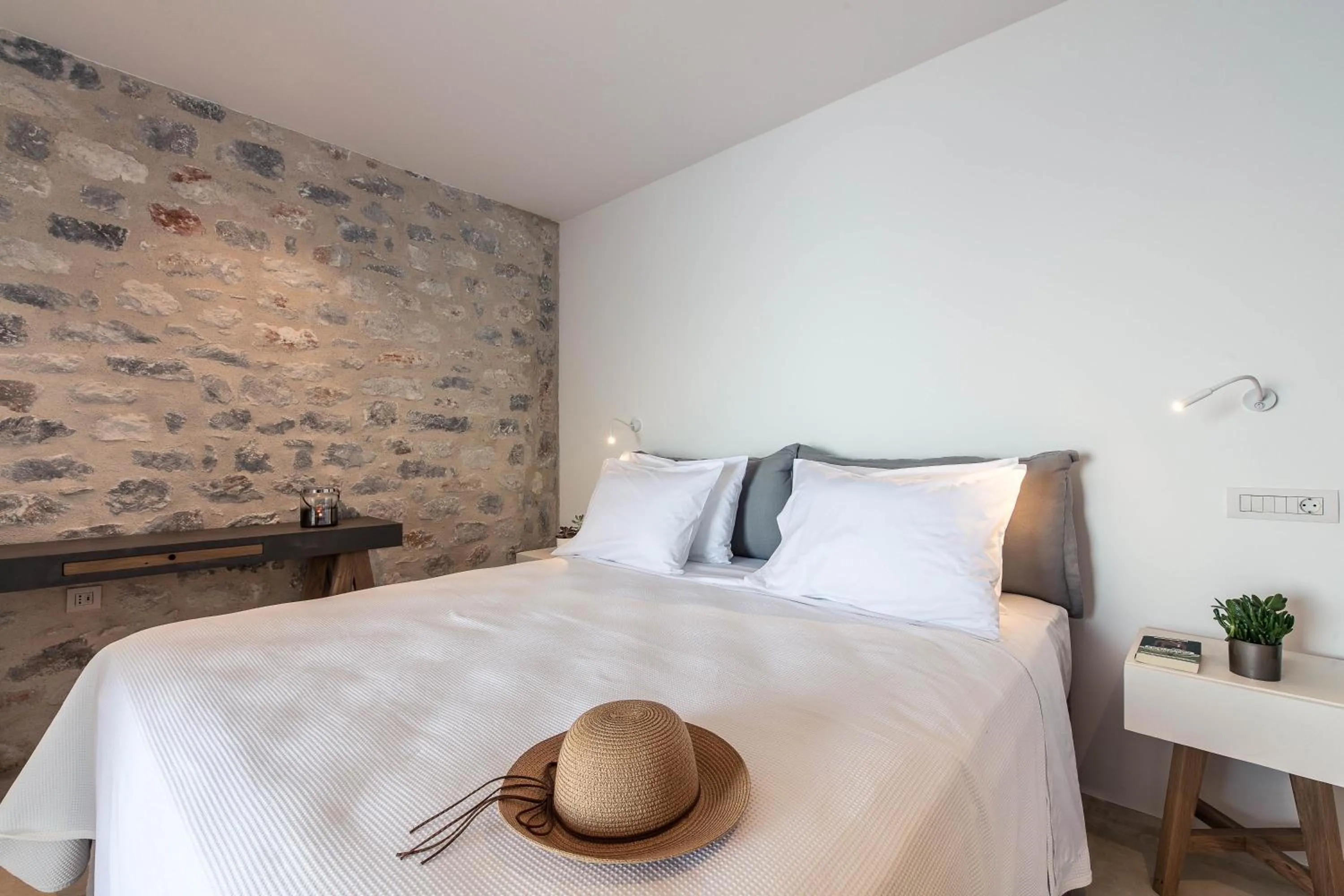 Bedroom, Bed in Ariá Estate Suites & Spa