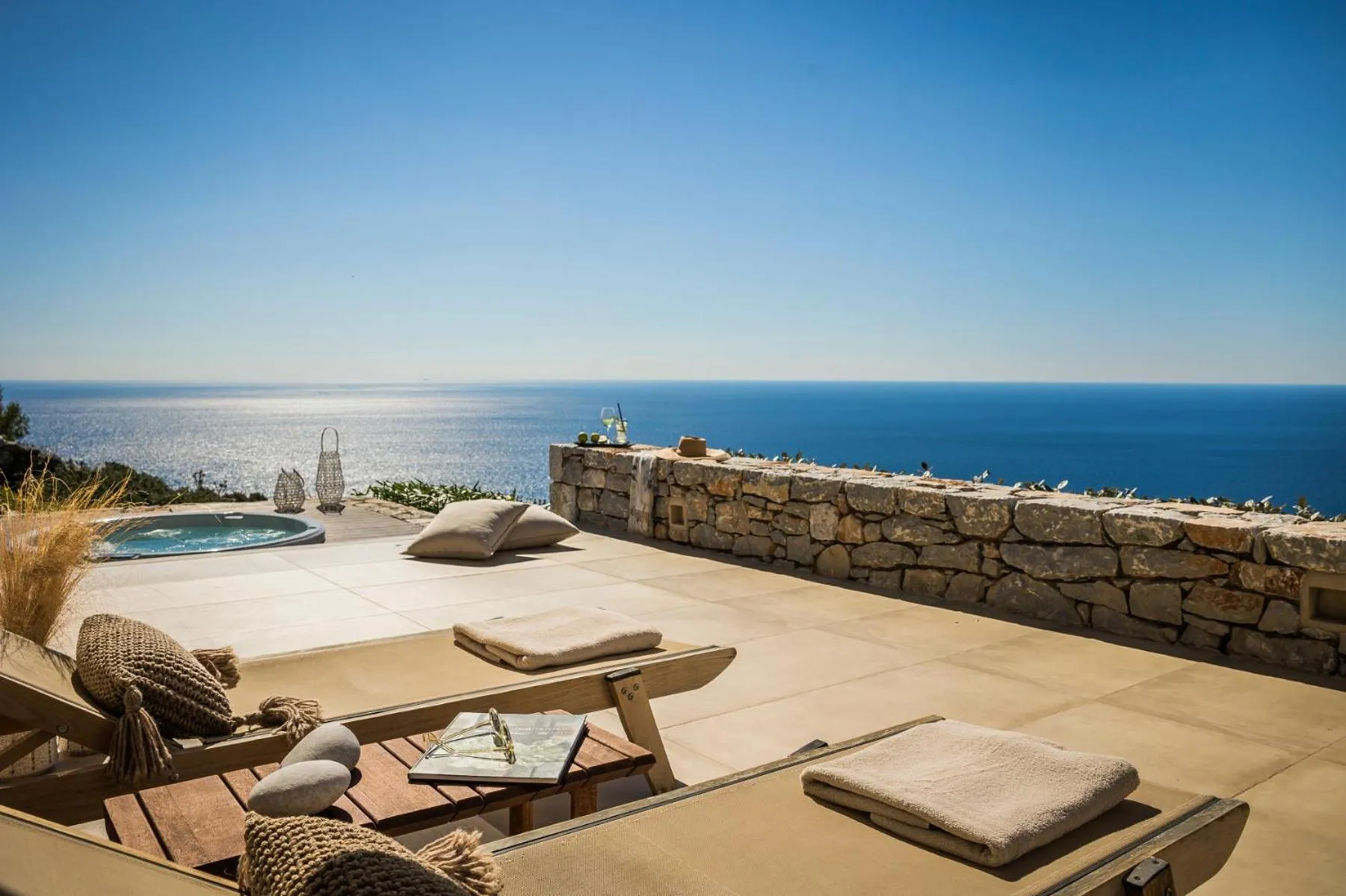 Day in Ariá Estate Suites & Spa