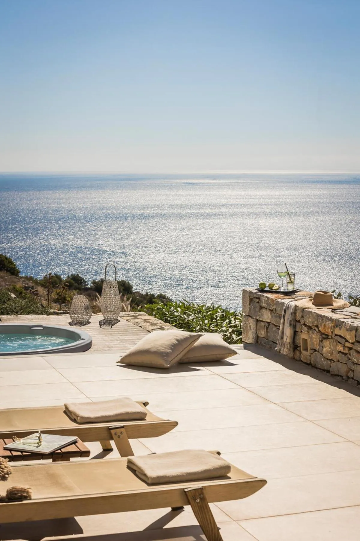 Day in Ariá Estate Suites & Spa