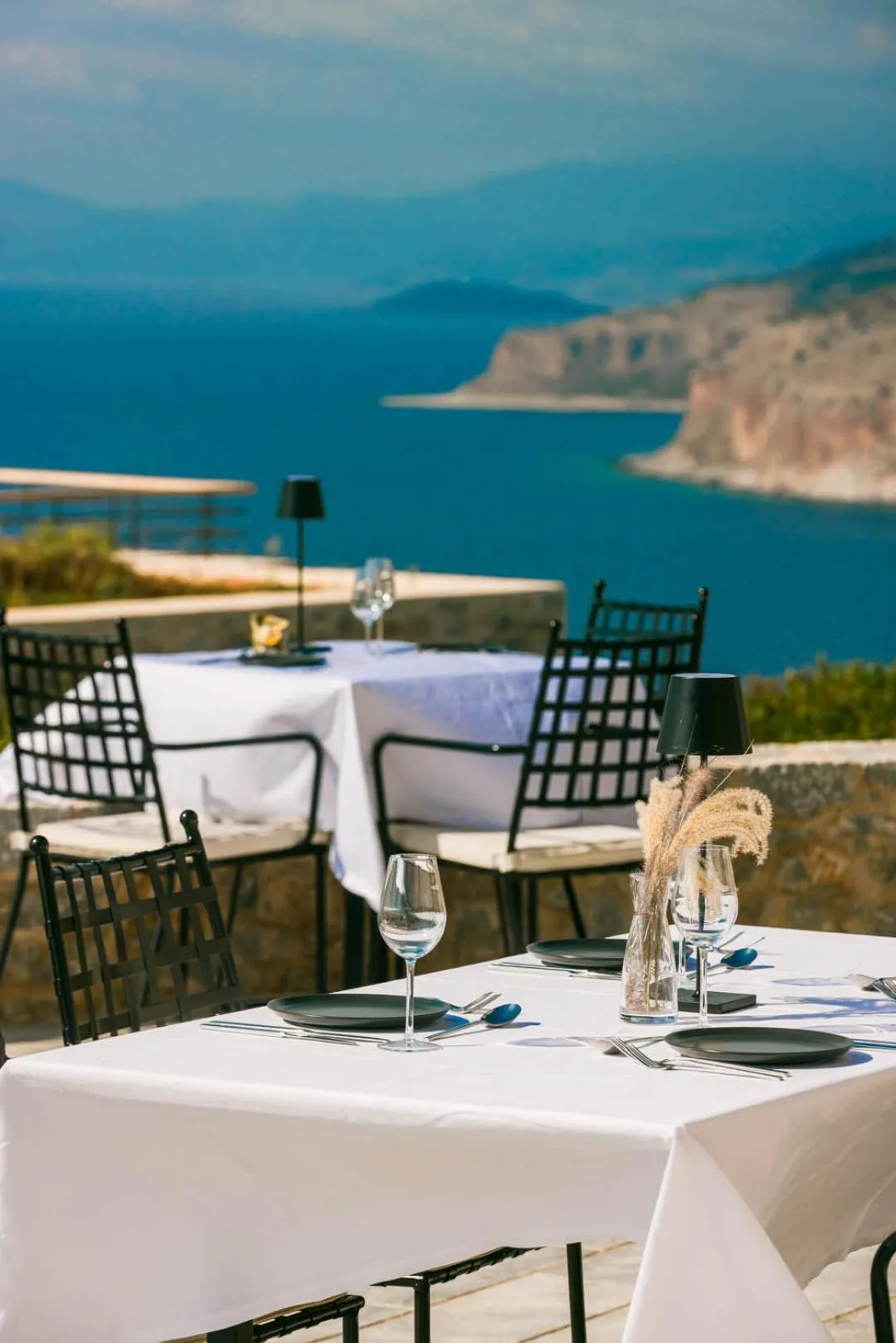 Restaurant/places to eat in Ariá Estate Suites & Spa