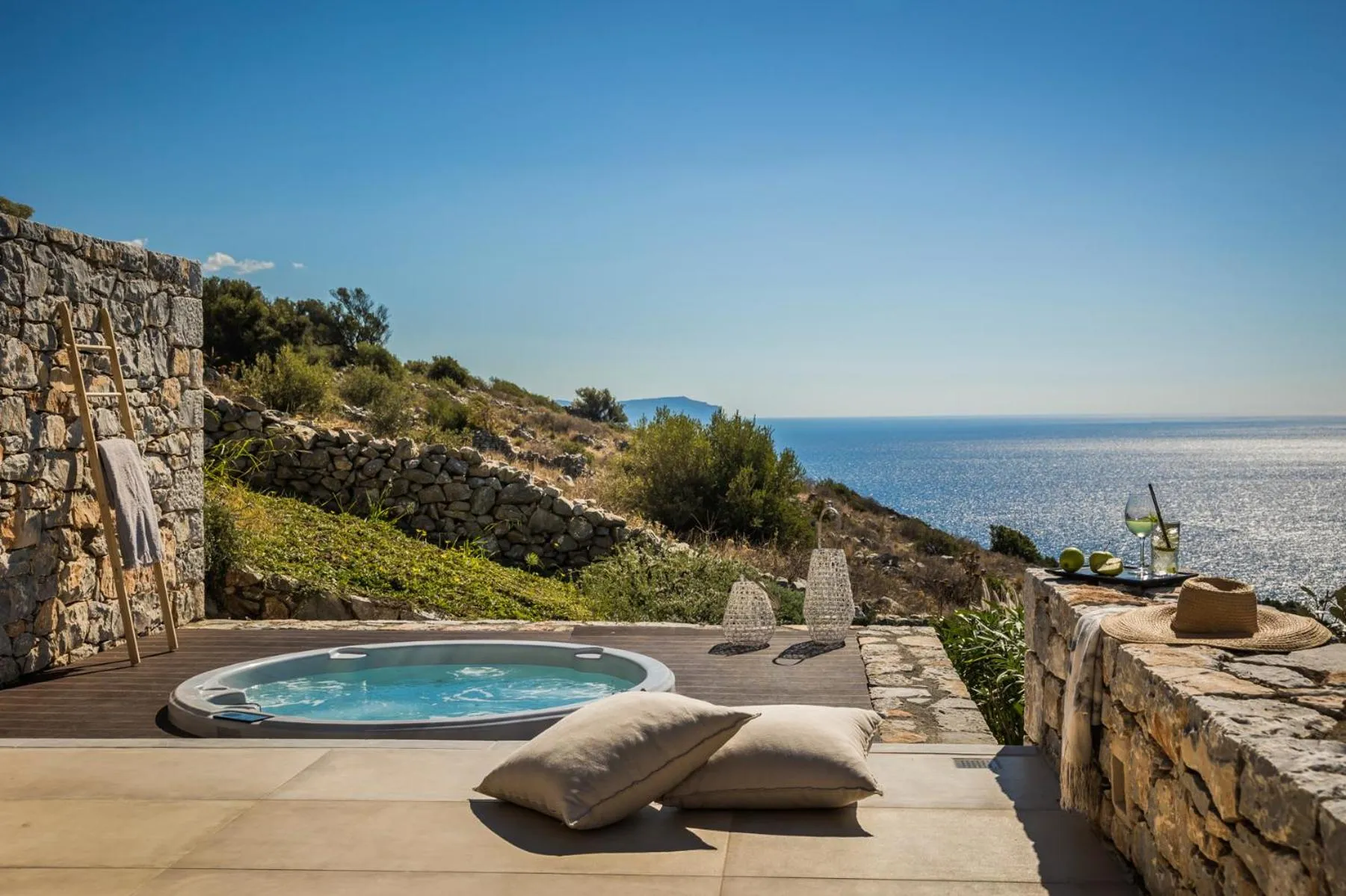 Day in Ariá Estate Suites & Spa