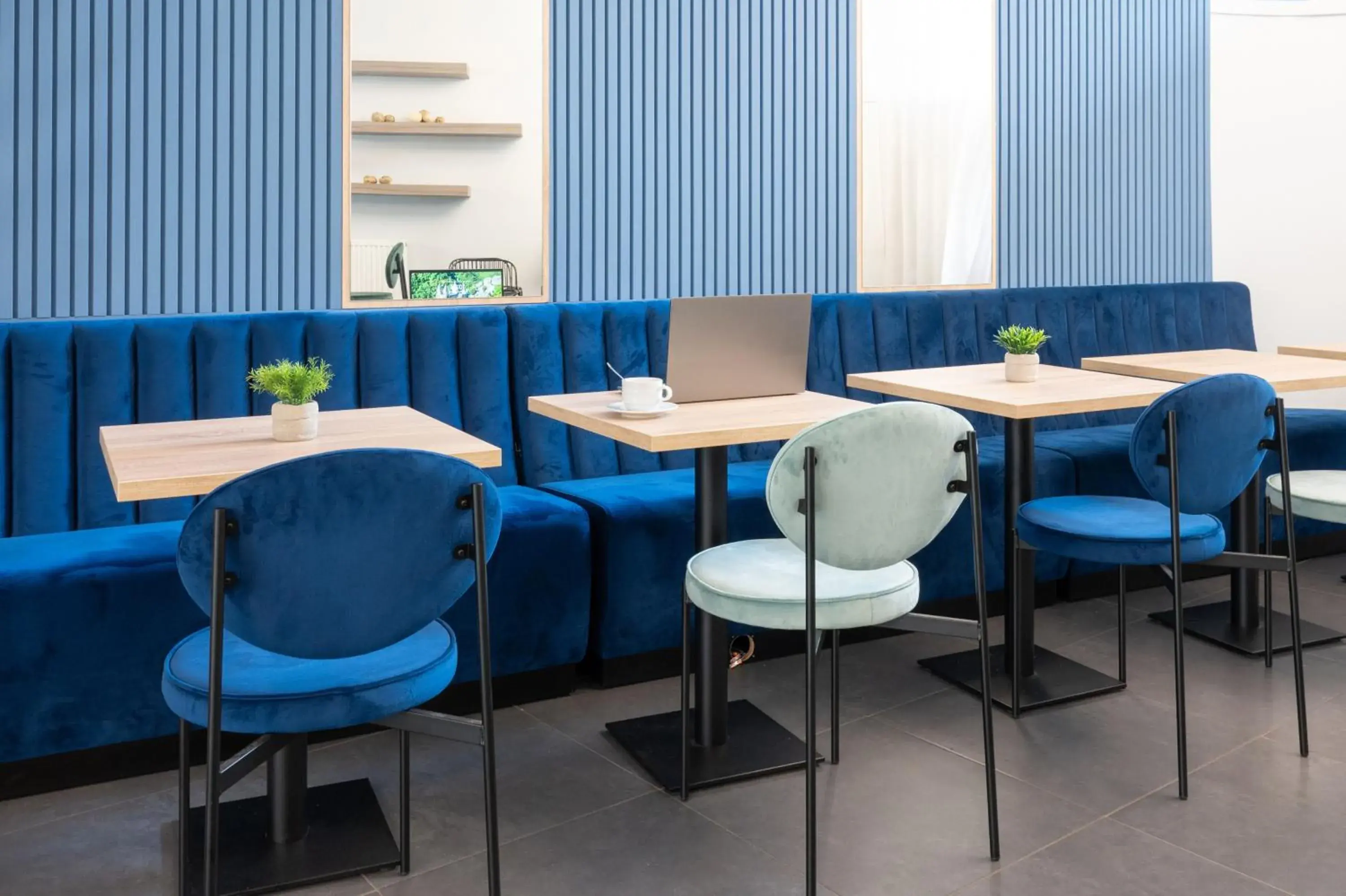 Lobby or reception in Nemea Appart Hotel Elypseo Strasbourg Port Lobby or reception in Nemea Appart Hotel Elypseo Strasbourg Port