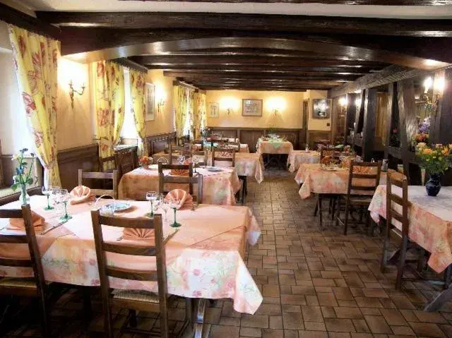 Restaurant/Places to Eat in Hôtel Restaurant À la ville de Nancy