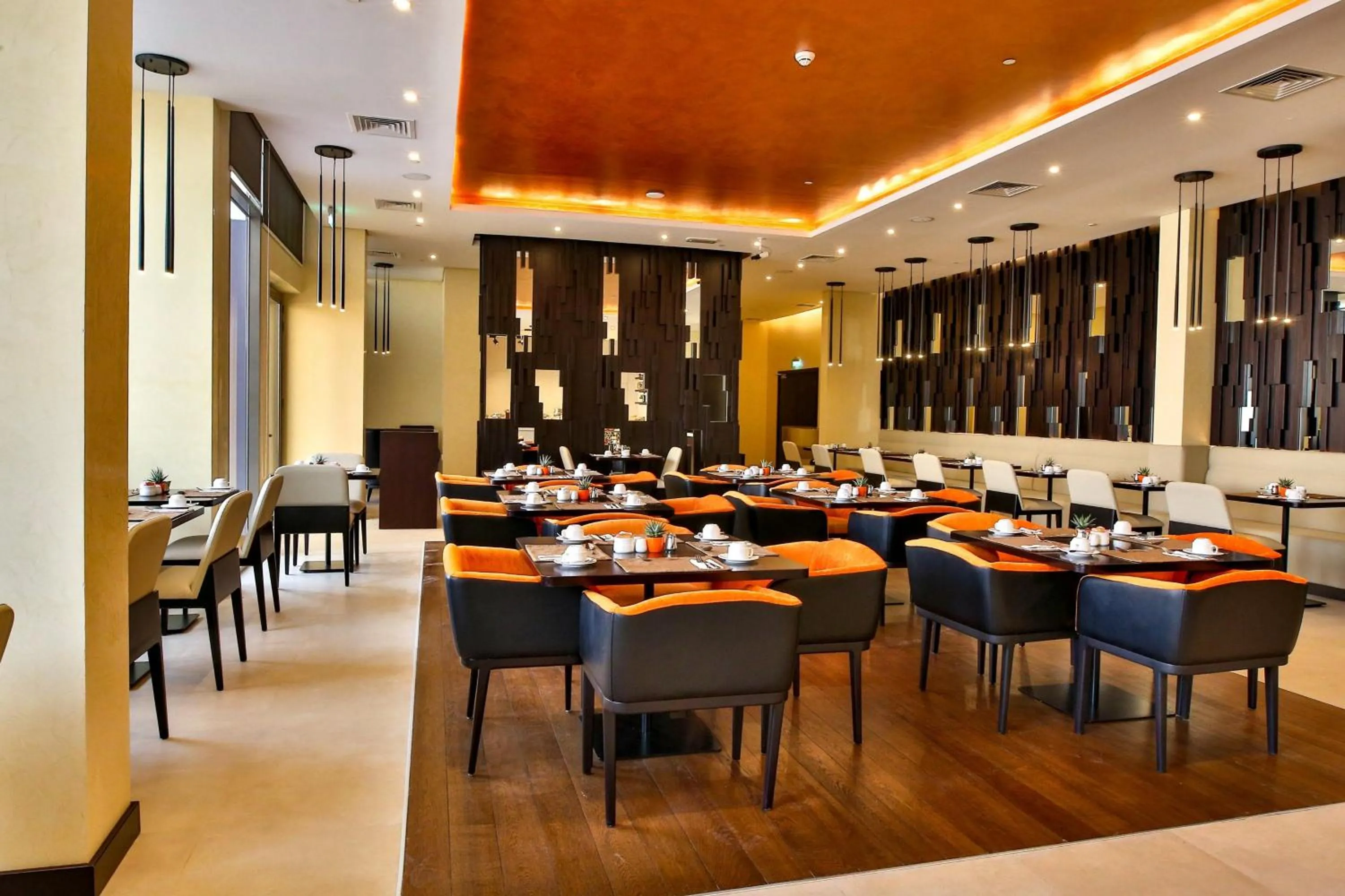 Restaurant/places to eat in Four Points by Sheraton Production City, Dubai