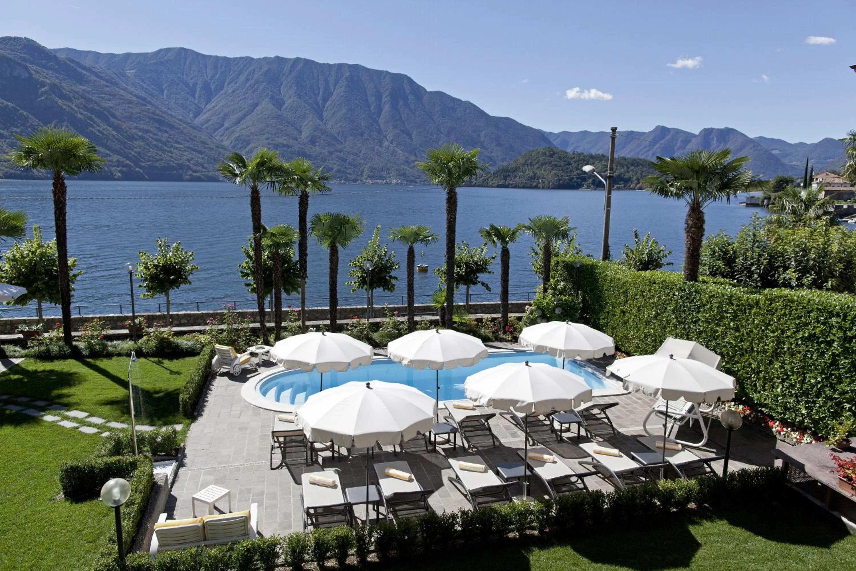 Swimming pool in Hotel Villa Marie