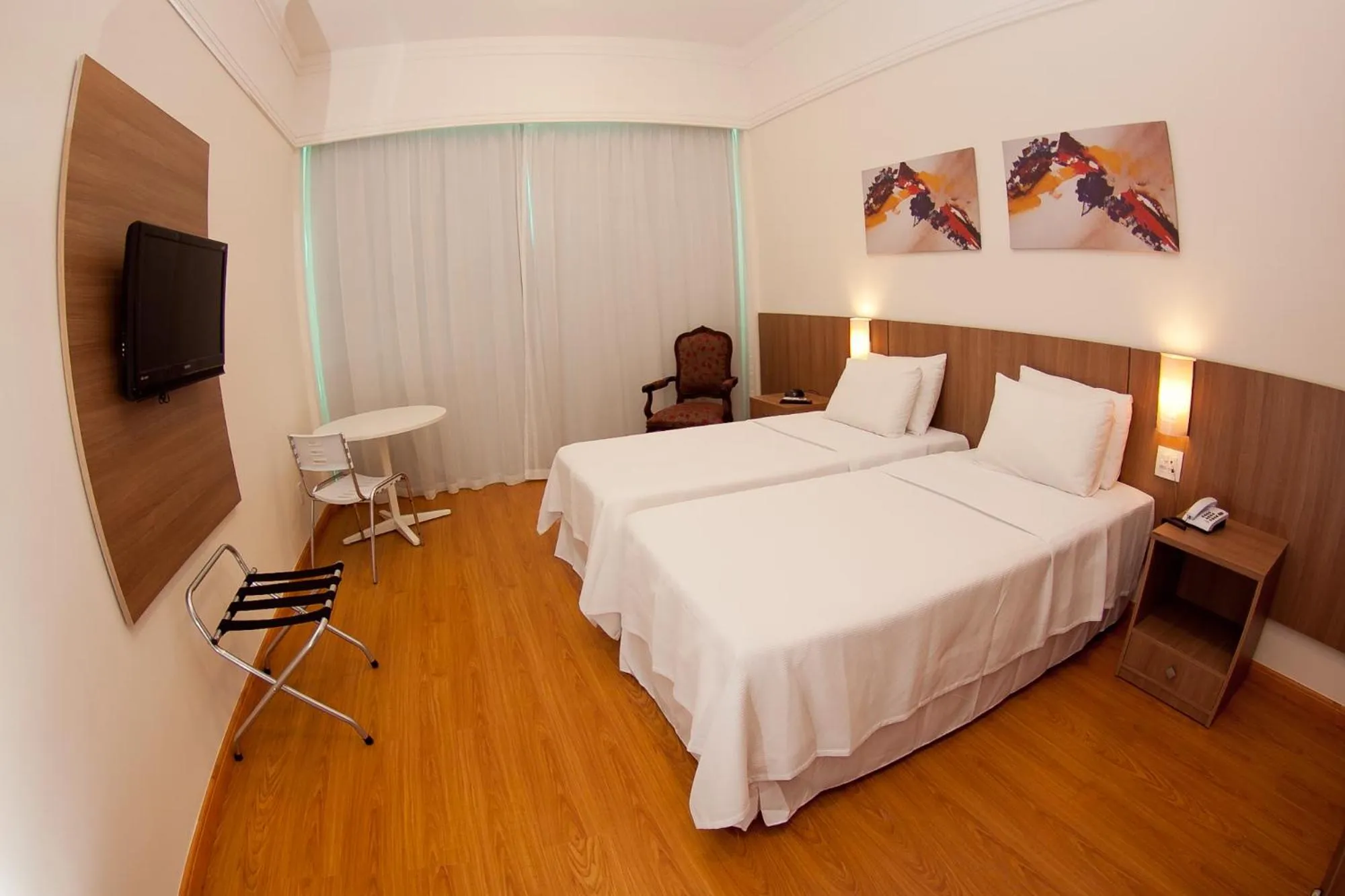 Bed in Premier Parc Hotel